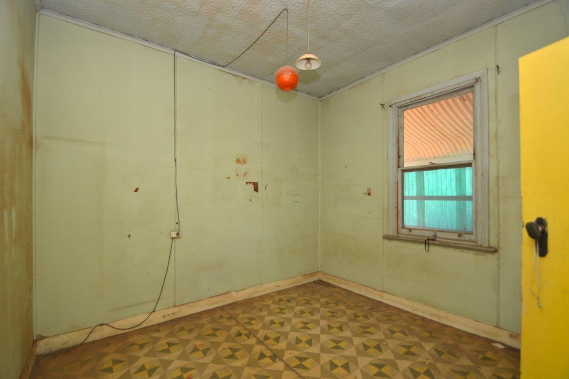 8 Garnet Street, Broken Hill, NSW, 2880, Broken Hill - Thumbnail 4