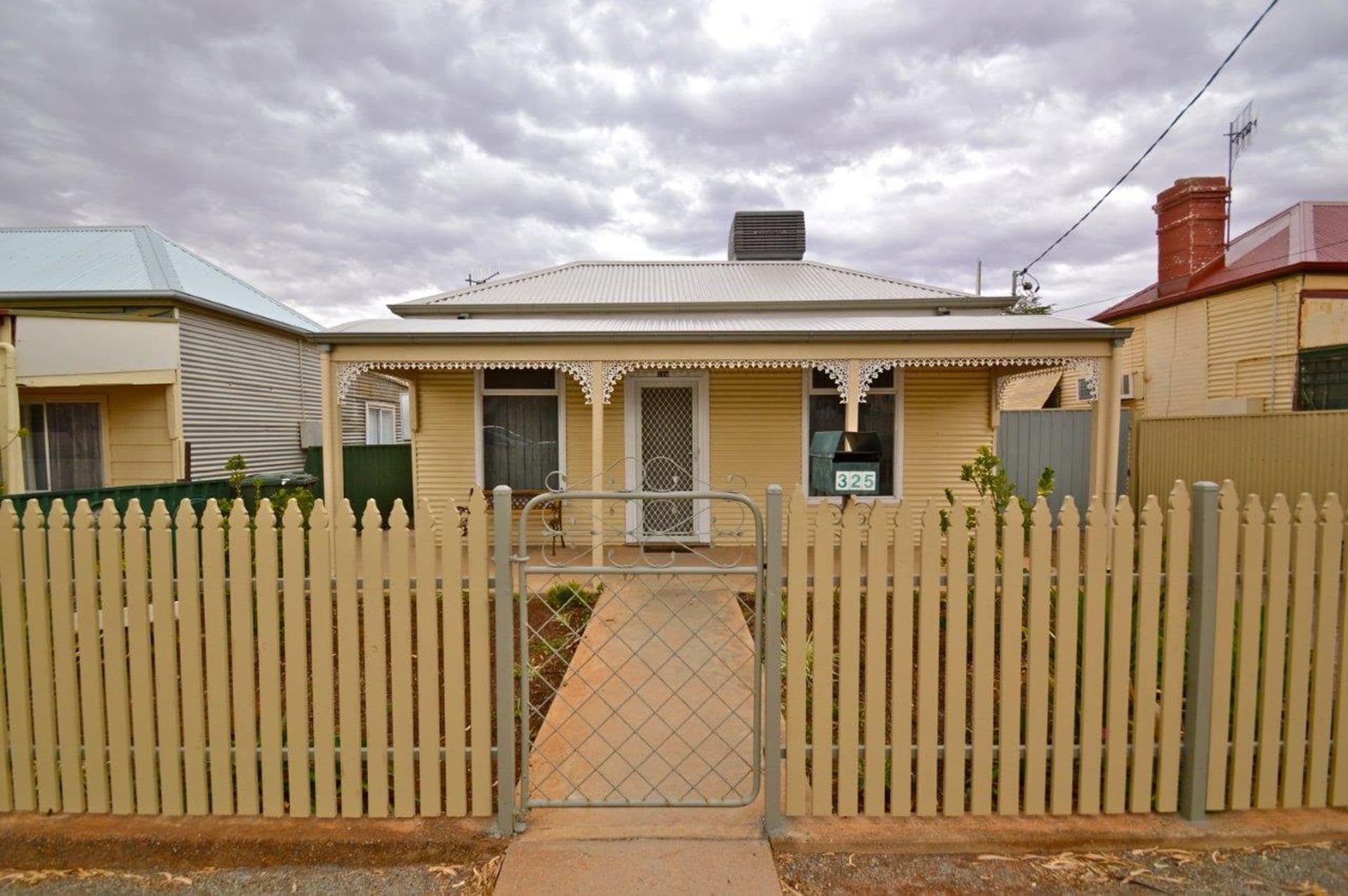 325 Lane Street, Broken Hill, NSW, 2880, Broken Hill - Thumbnail 8