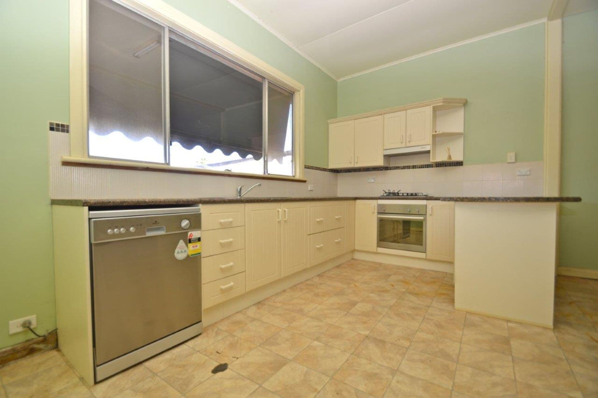 401 Cummins Street, Broken Hill, NSW, 2880, Broken Hill - Thumbnail 2