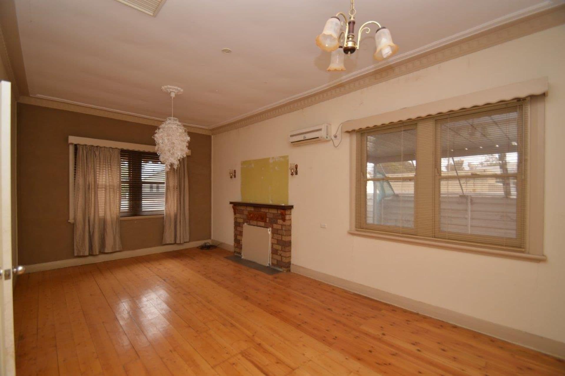 12 Bonanza Street, Broken Hill, NSW, 2880, Broken Hill - Thumbnail 5