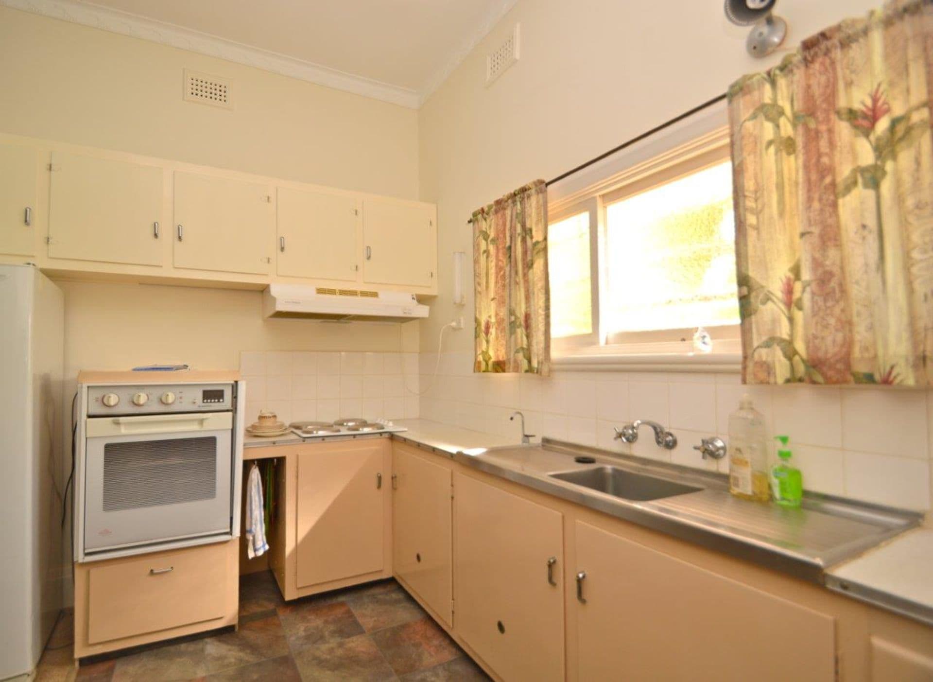 160 Piper Street, Broken Hill, NSW, 2880, Broken Hill - Thumbnail 2