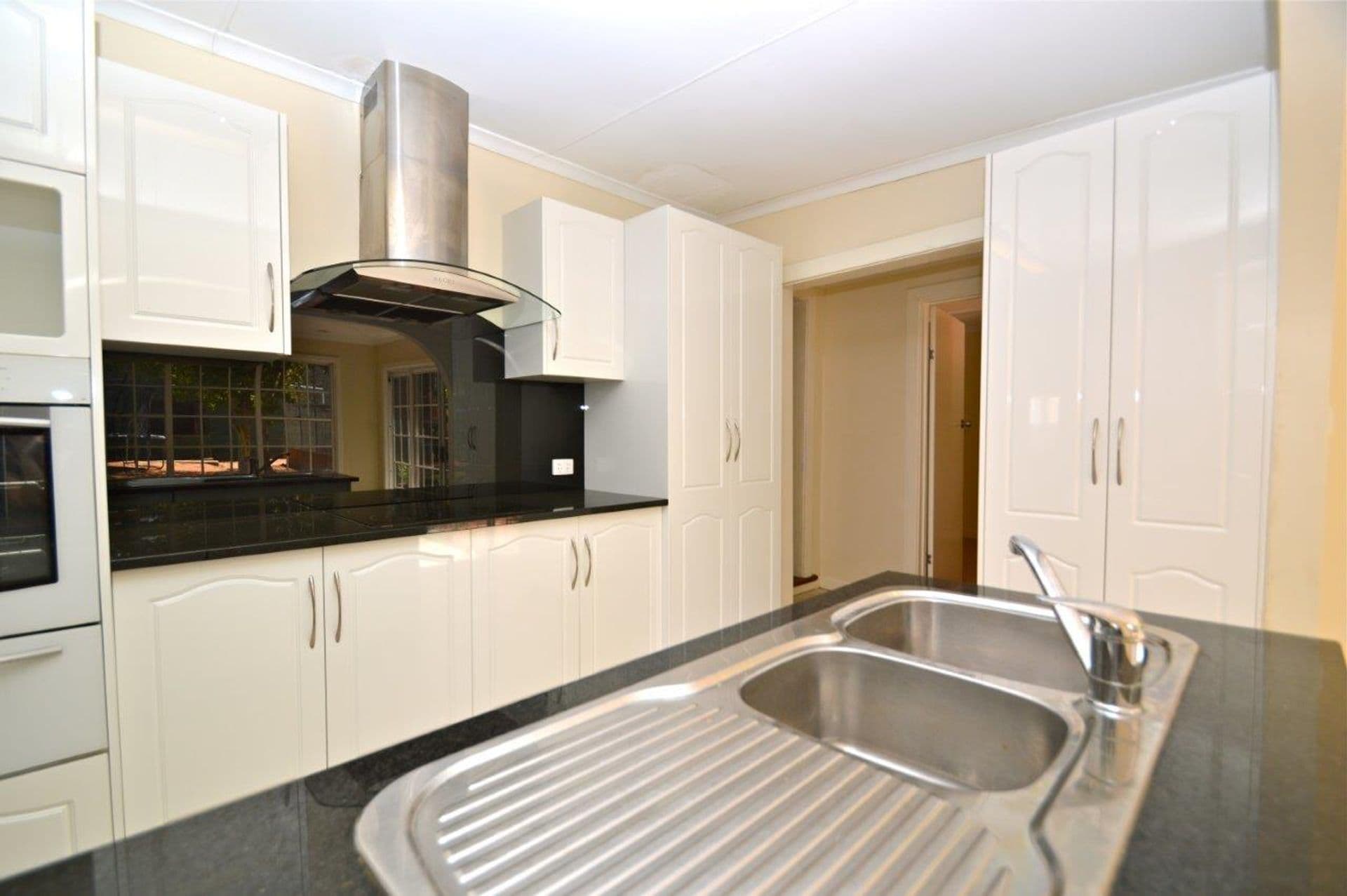 77 Eyre Street, Broken Hill, NSW, 2880, Broken Hill - Thumbnail 2