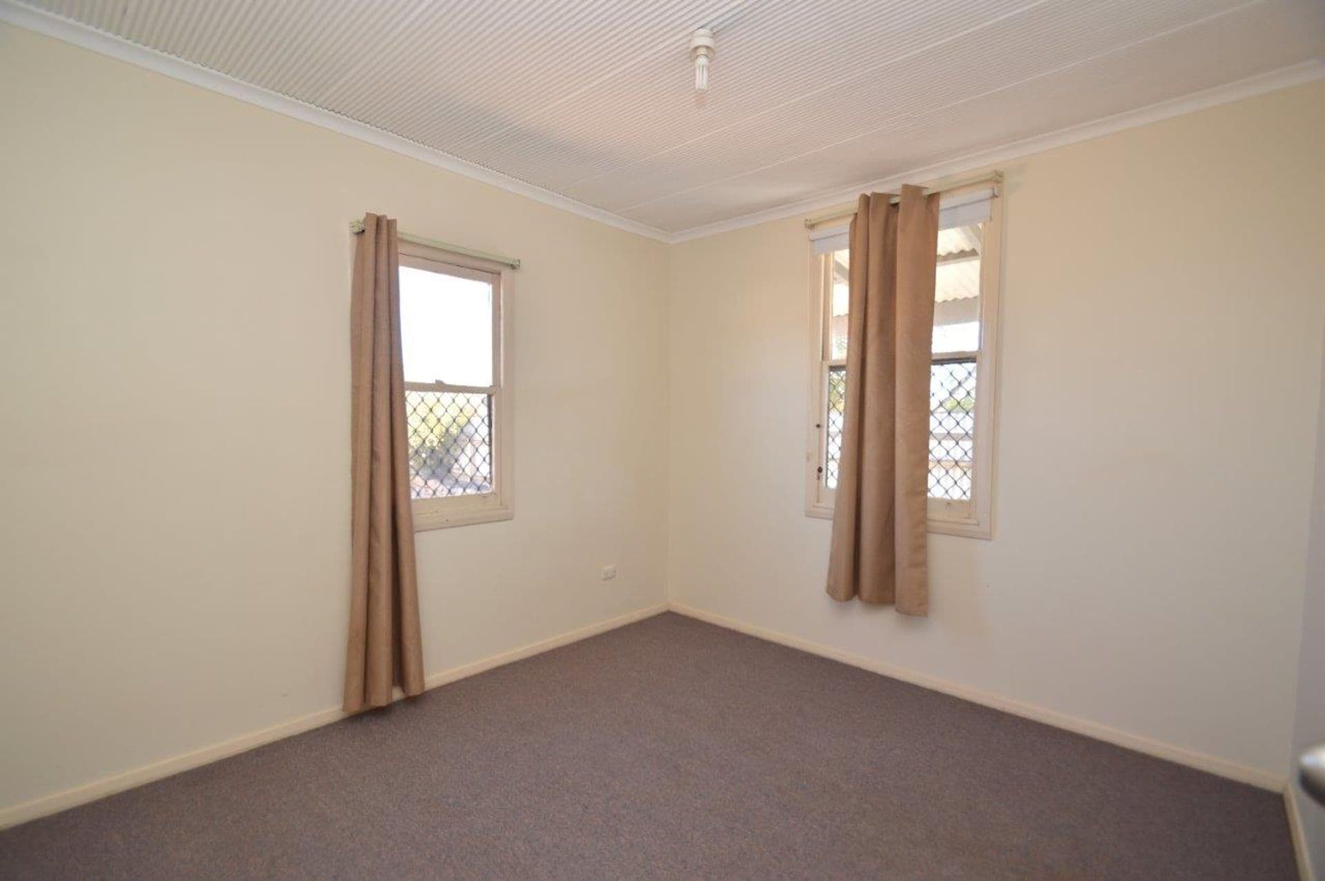 285 Piper Street, Broken Hill, NSW, 2880, Broken Hill - Thumbnail 4