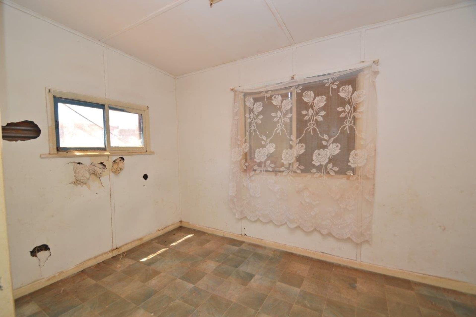 207 Ryan Street, Broken Hill, NSW, 2880, Broken Hill - Thumbnail 8