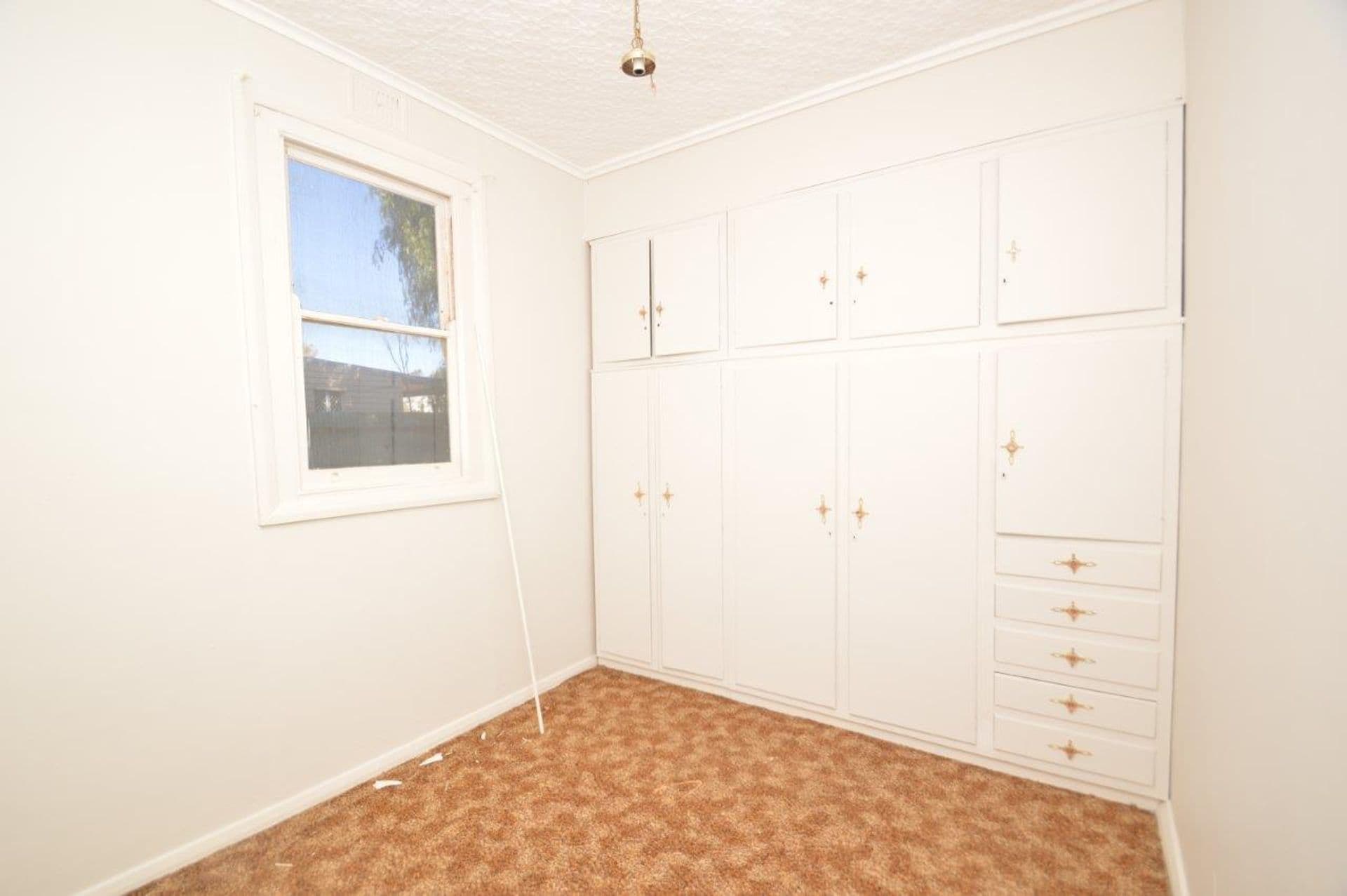 104 - 106 Beryl Street, Broken Hill, NSW, 2880, Broken Hill - Thumbnail 5