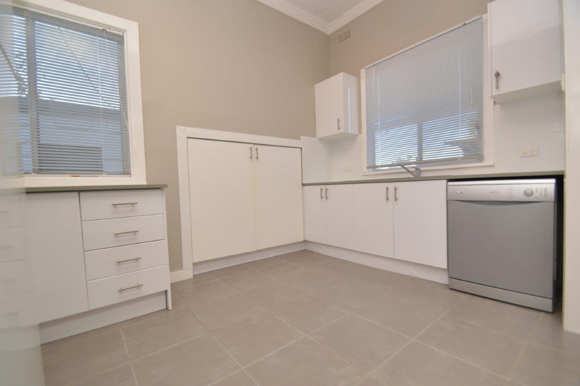 556 Wolfram Lane, Broken Hill, NSW, 2880, Broken Hill - Thumbnail 3