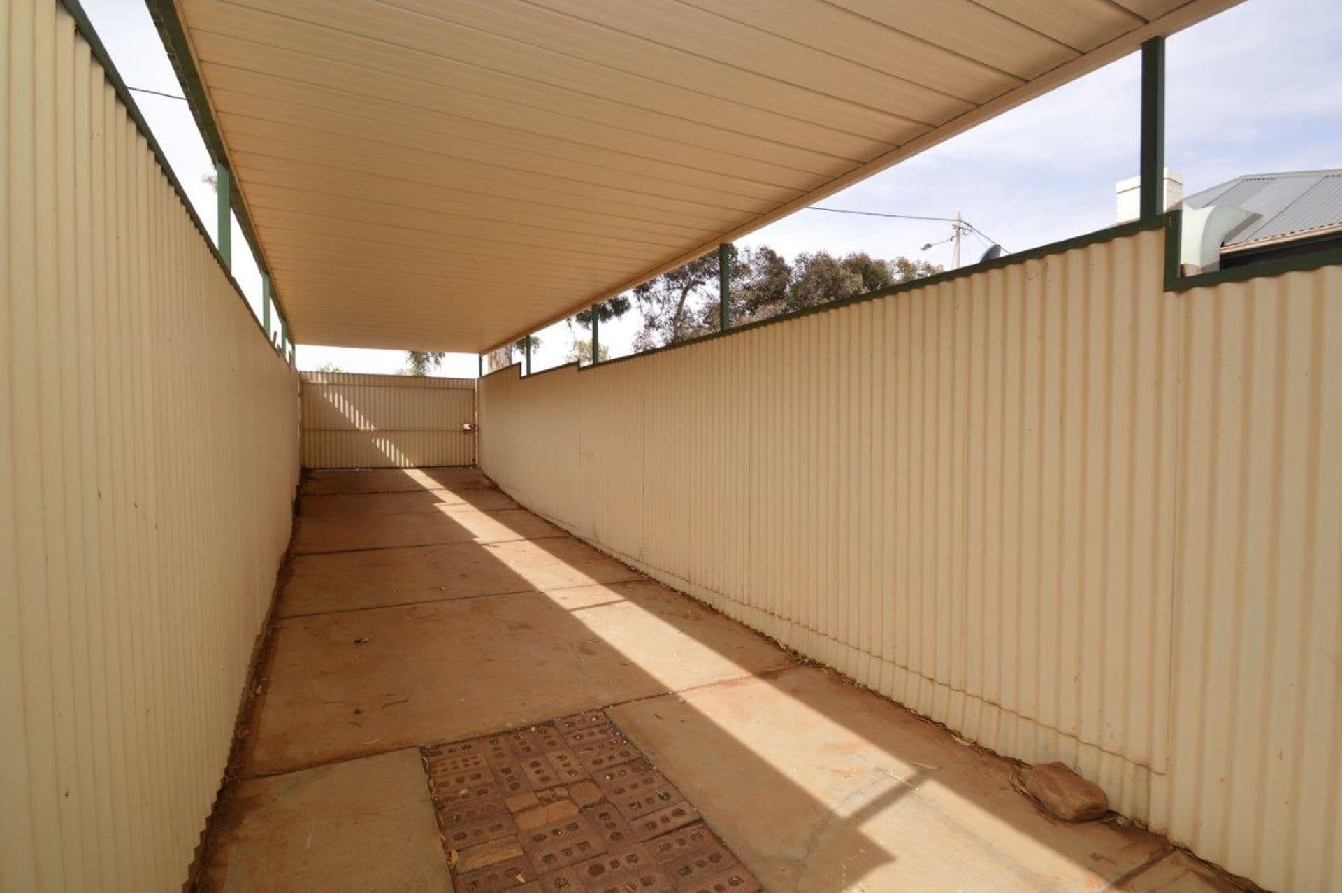 69 Mica Street, Broken Hill, NSW, 2880, Broken Hill - Thumbnail 4