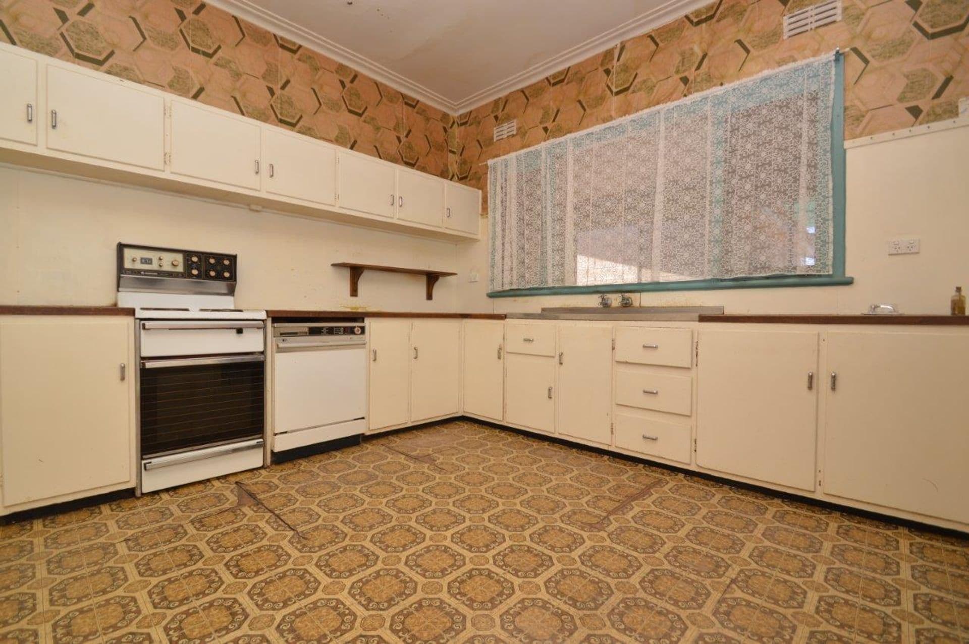 89 Jabez Street, Broken Hill, NSW, 2880, Broken Hill - Thumbnail 4