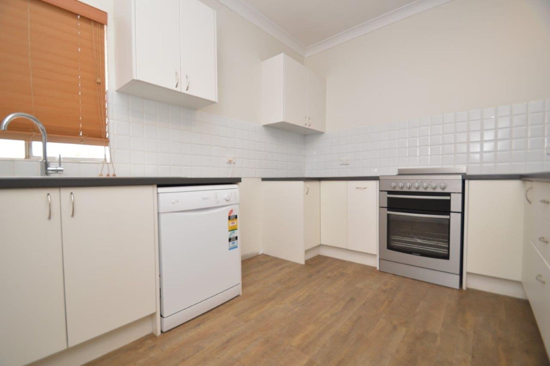 466 - 468 Wyman Lane, Broken Hill, NSW, 2880, Broken Hill - Thumbnail 2