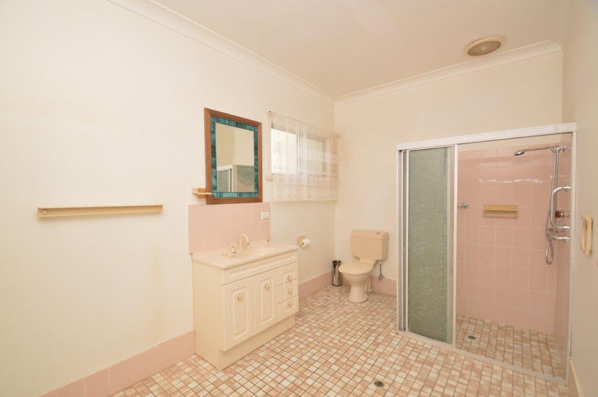 573 Williams Street, Broken Hill, NSW, 2880, Broken Hill - Thumbnail 7