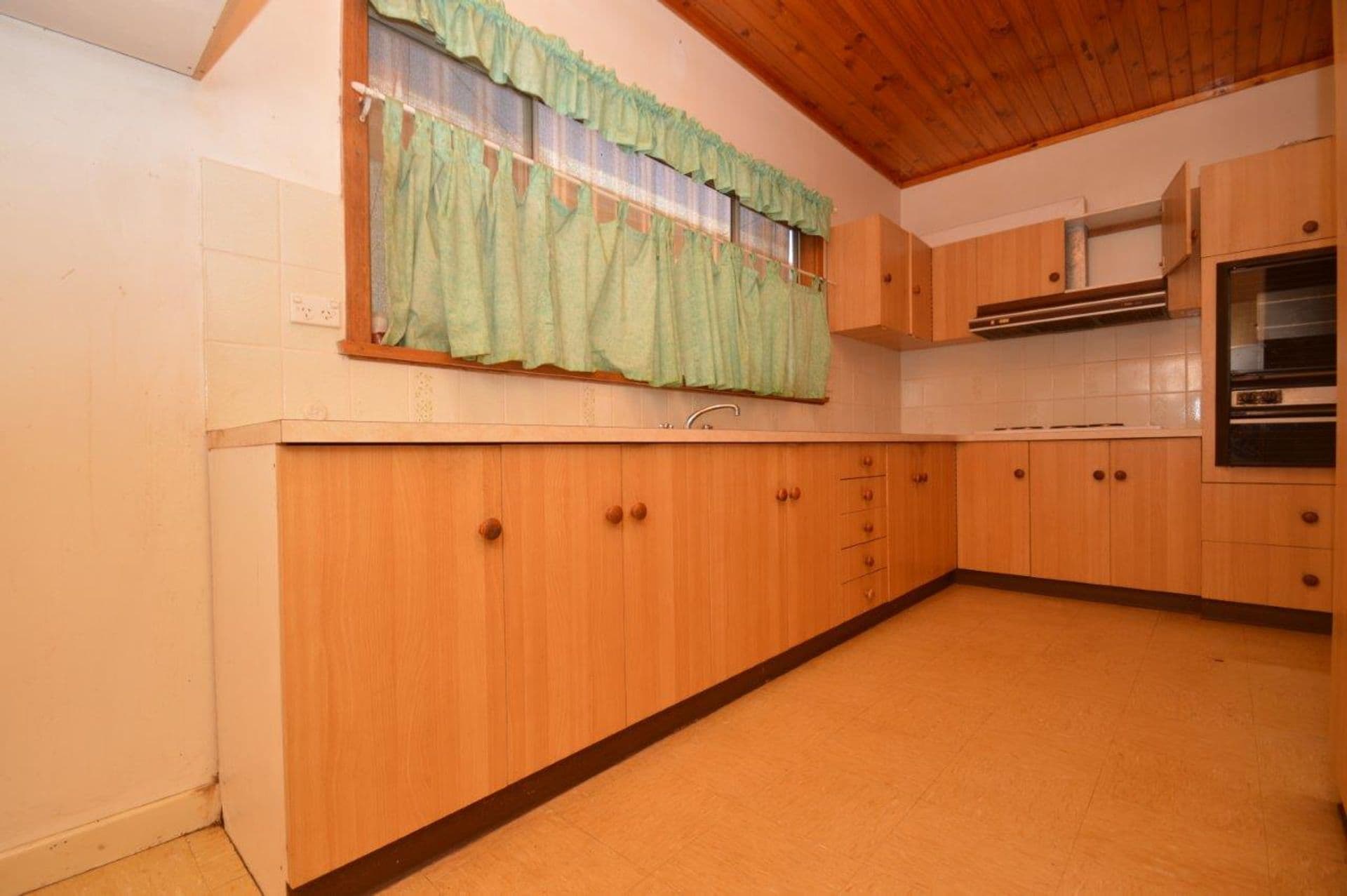 573 Williams Street, Broken Hill, NSW, 2880, Broken Hill - Thumbnail 2
