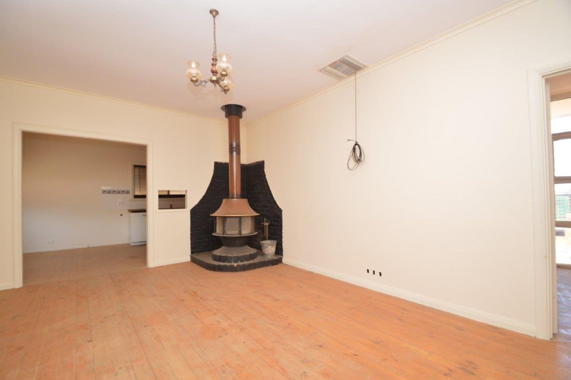 37 Morgan Street, Broken Hill, NSW, 2880, Broken Hill - Thumbnail 4