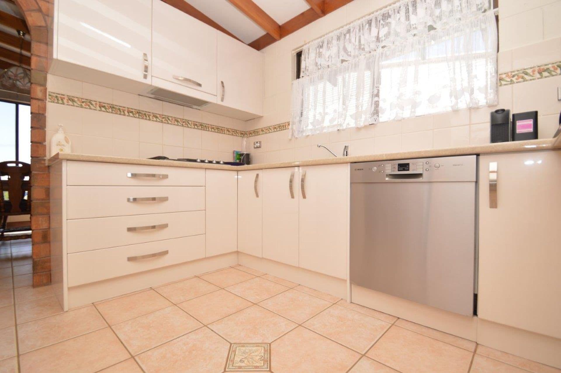 724 Chapple Street, Broken Hill, NSW, 2880, Broken Hill - Thumbnail 2