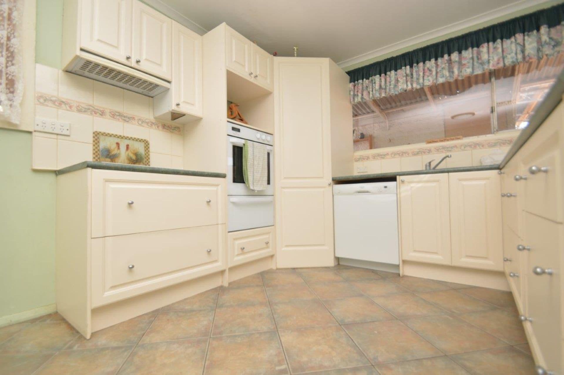 234 Williams Street, Broken Hill, NSW, 2880, Broken Hill - Thumbnail 2