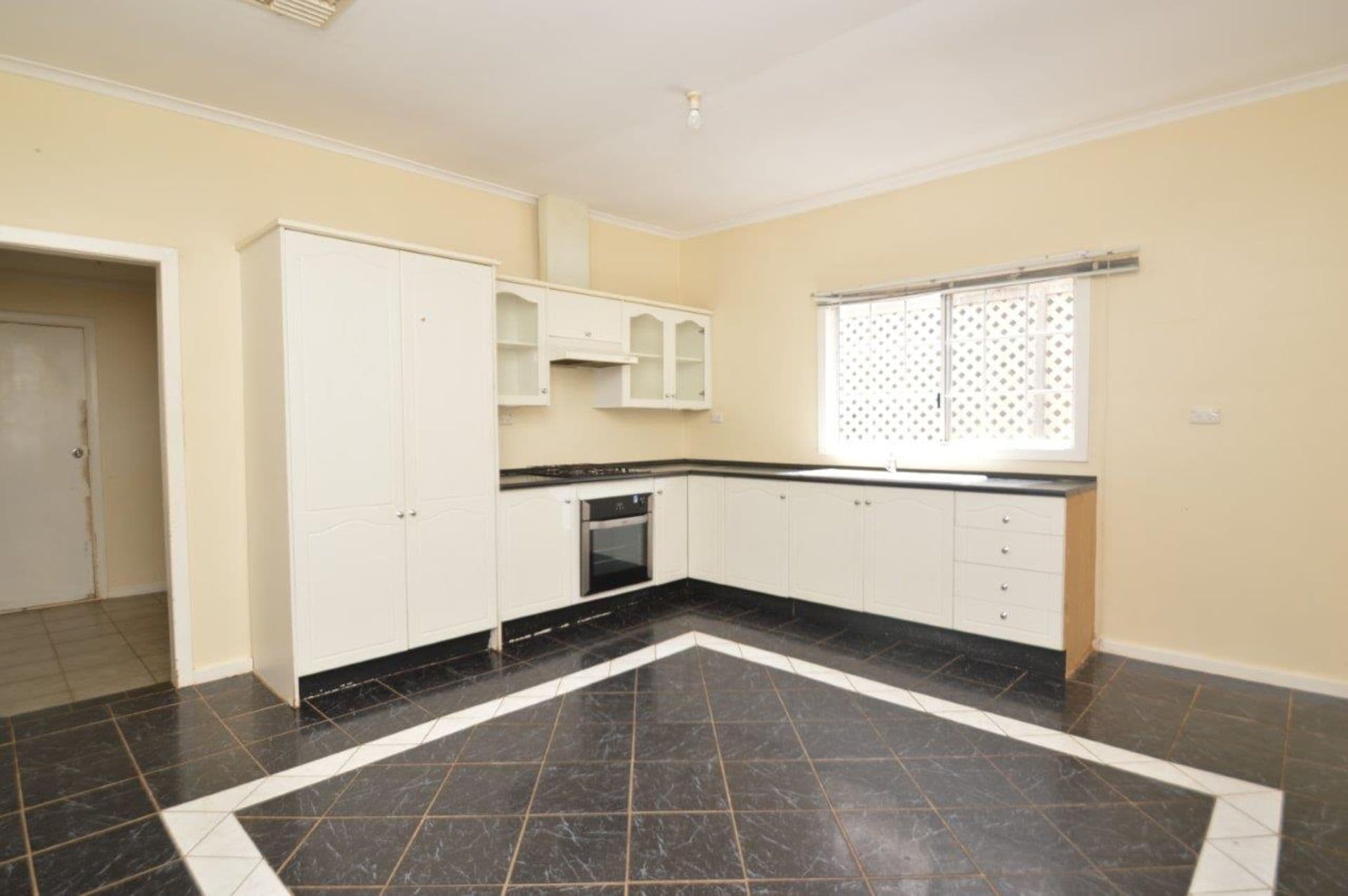 187 Brazil Street, Broken Hill, NSW, 2880, Broken Hill - Thumbnail 2