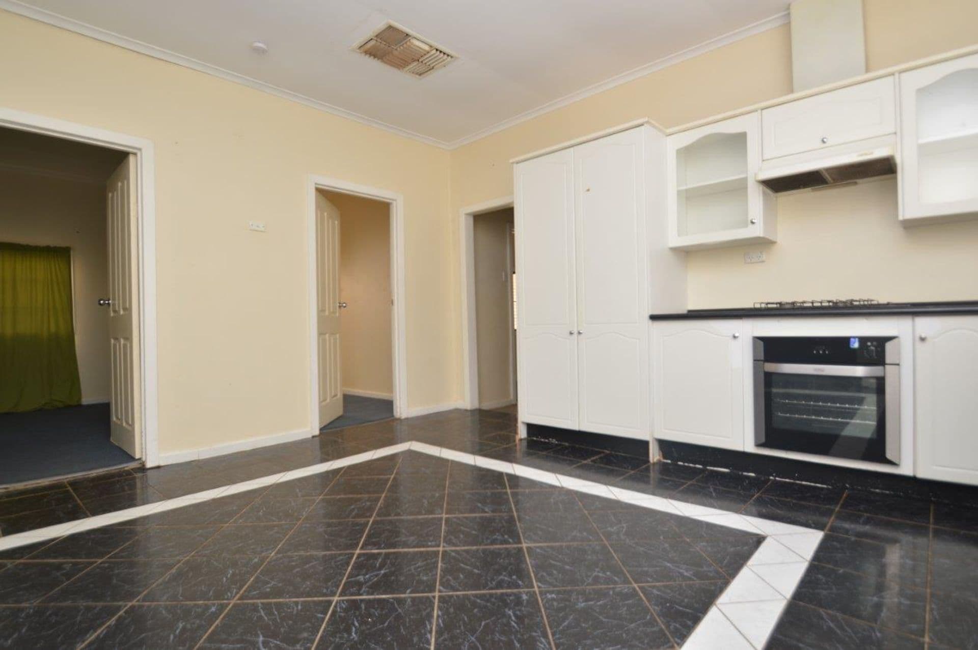 187 Brazil Street, Broken Hill, NSW, 2880, Broken Hill - Thumbnail 3