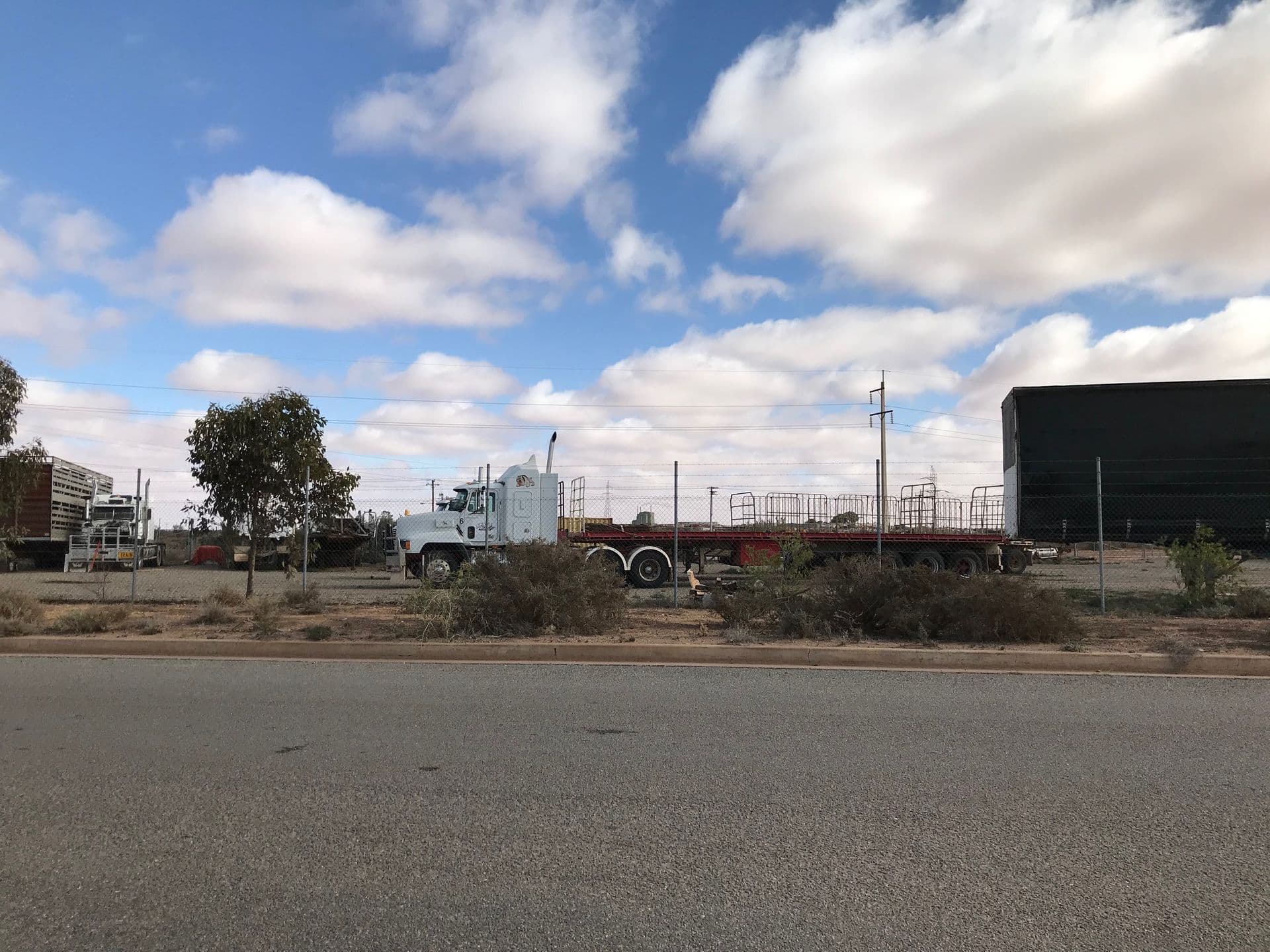 90 - 92 Pinnacles Place, Broken Hill, NSW, 2880, Broken Hill - Thumbnail 4