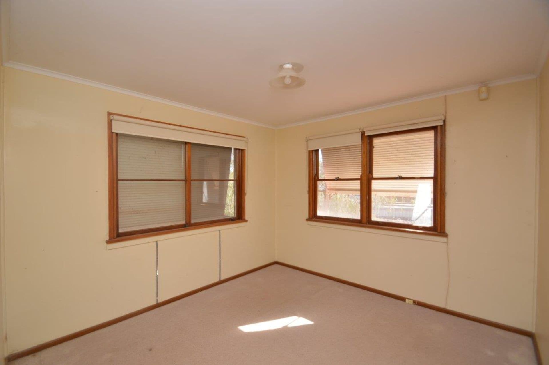 321 Knox Street, Broken Hill, NSW, 2880, Broken Hill - Thumbnail 6