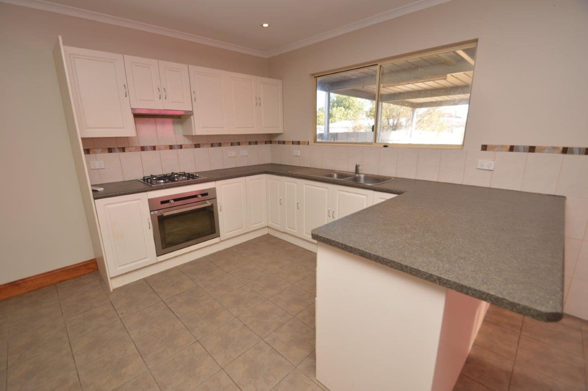 355 Argent Street, Broken Hill, NSW, 2880, Broken Hill - Thumbnail 2
