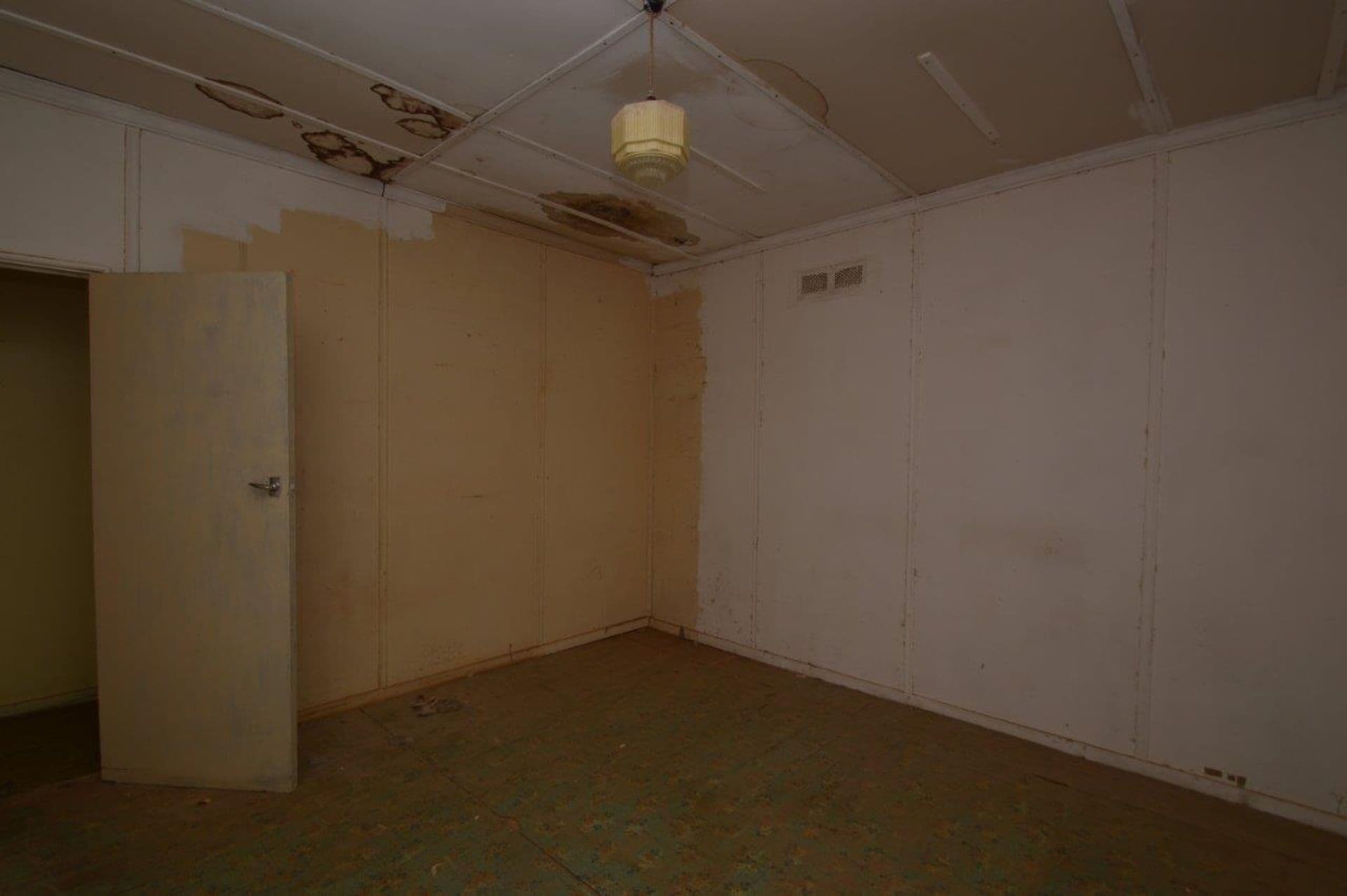 216 Knox Street, Broken Hill, NSW, 2880, Broken Hill - Thumbnail 5