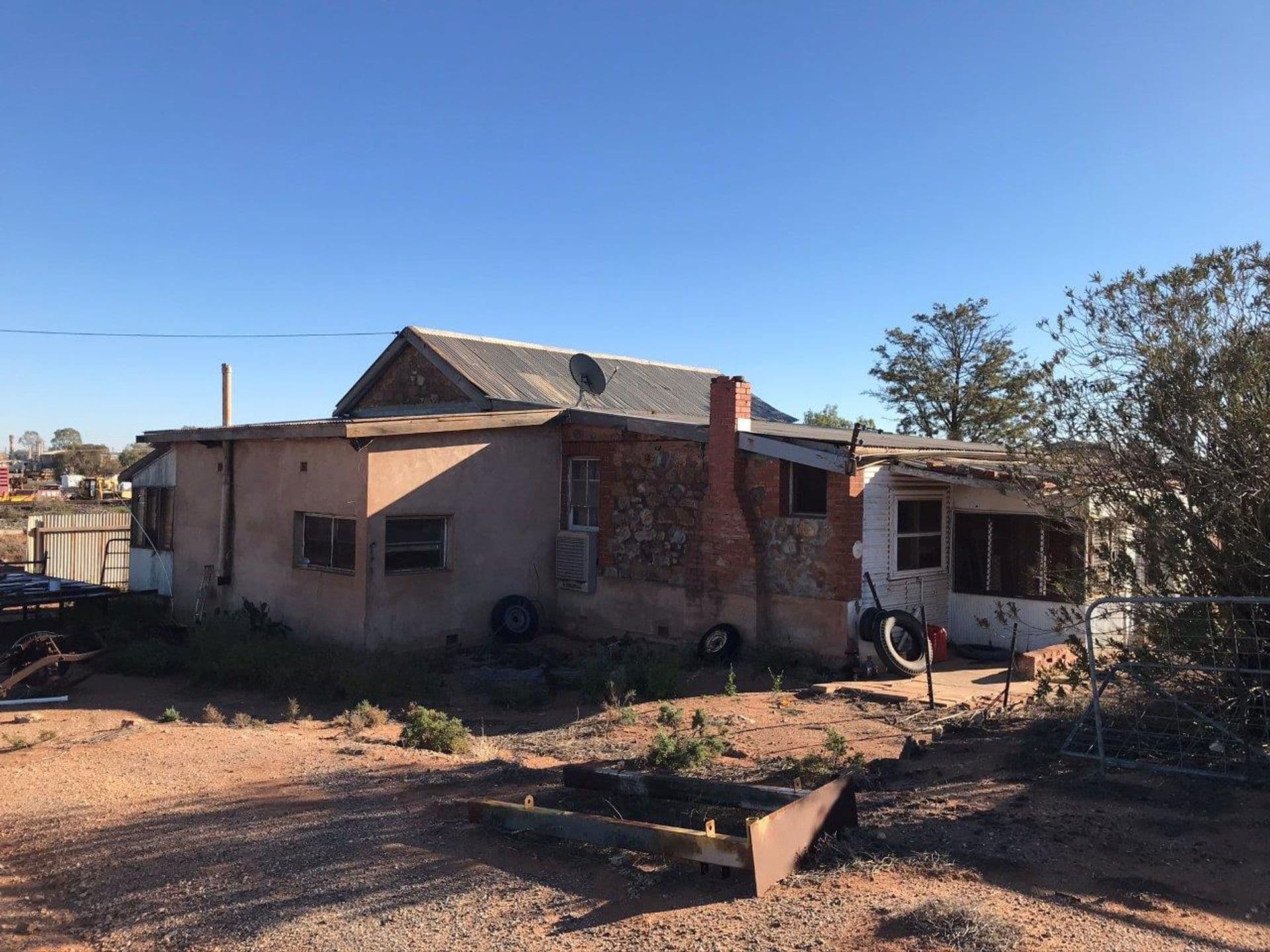 15 Kanandah Road, Broken Hill, NSW, 2880, Broken Hill - Thumbnail 3