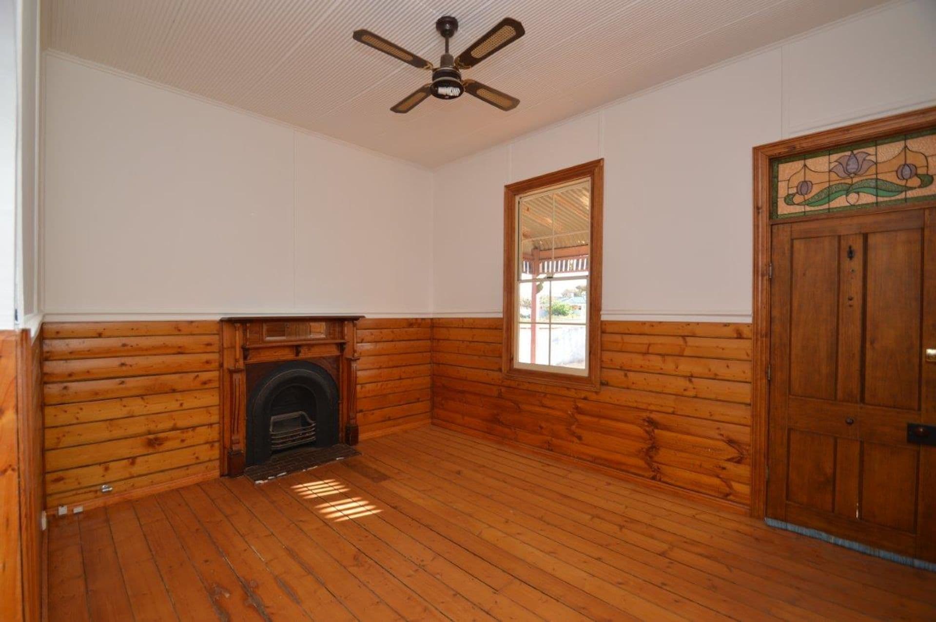 9 Harris Street, Broken Hill, NSW, 2880, Broken Hill - Thumbnail 2