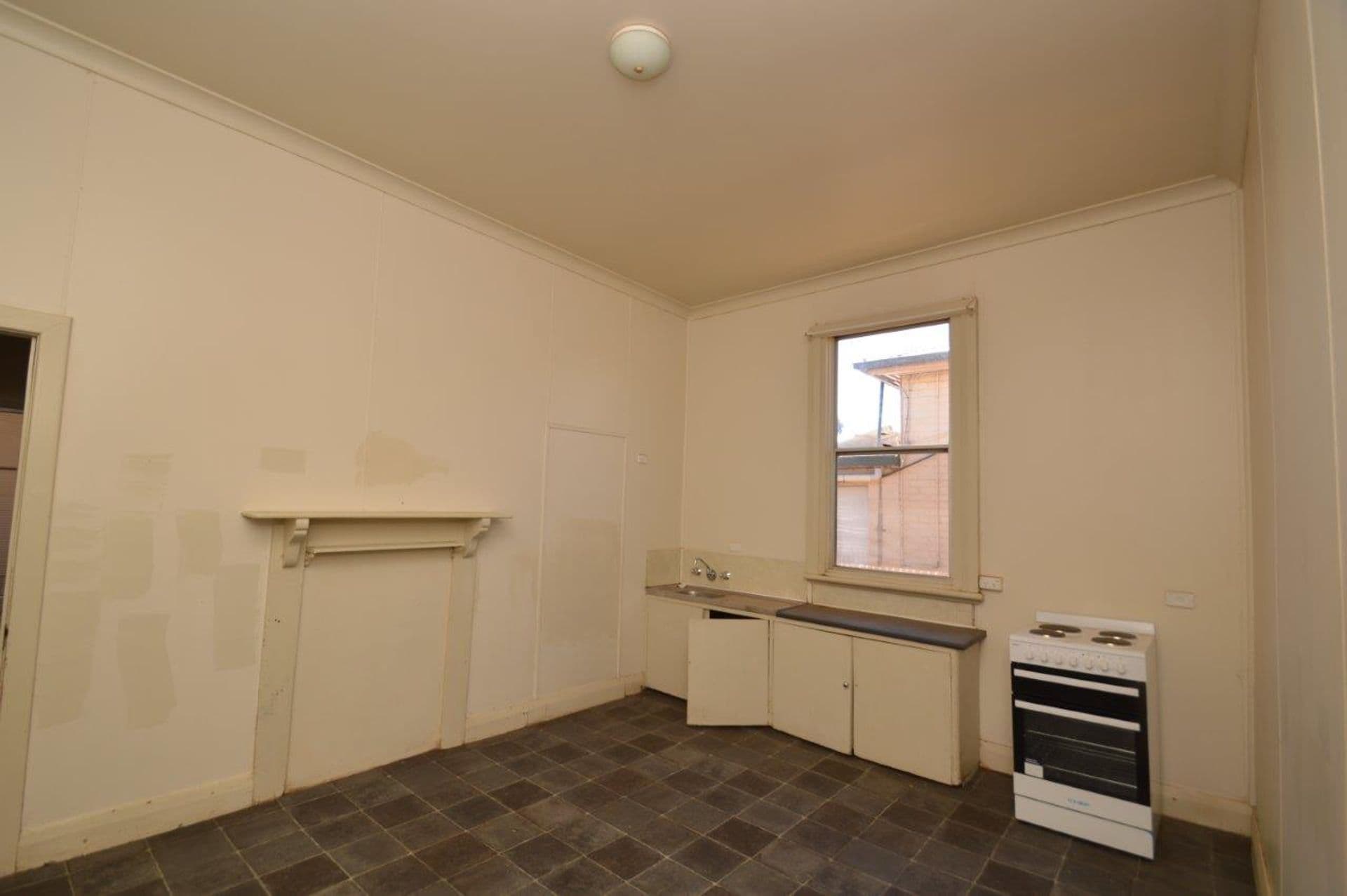 190 Bromide Street, Broken Hill, NSW, 2880, Broken Hill - Thumbnail 3