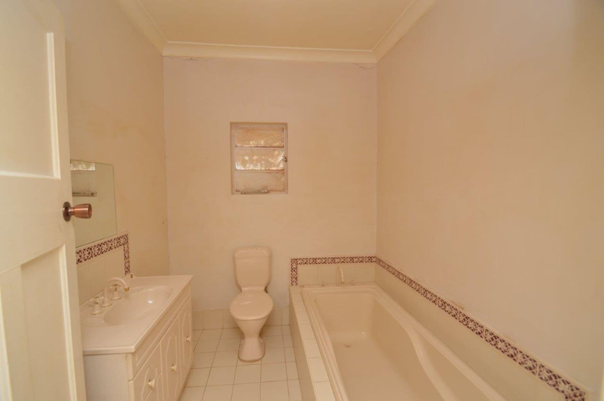 154 Nicholls Street, Broken Hill, NSW, 2880, Broken Hill - Thumbnail 7