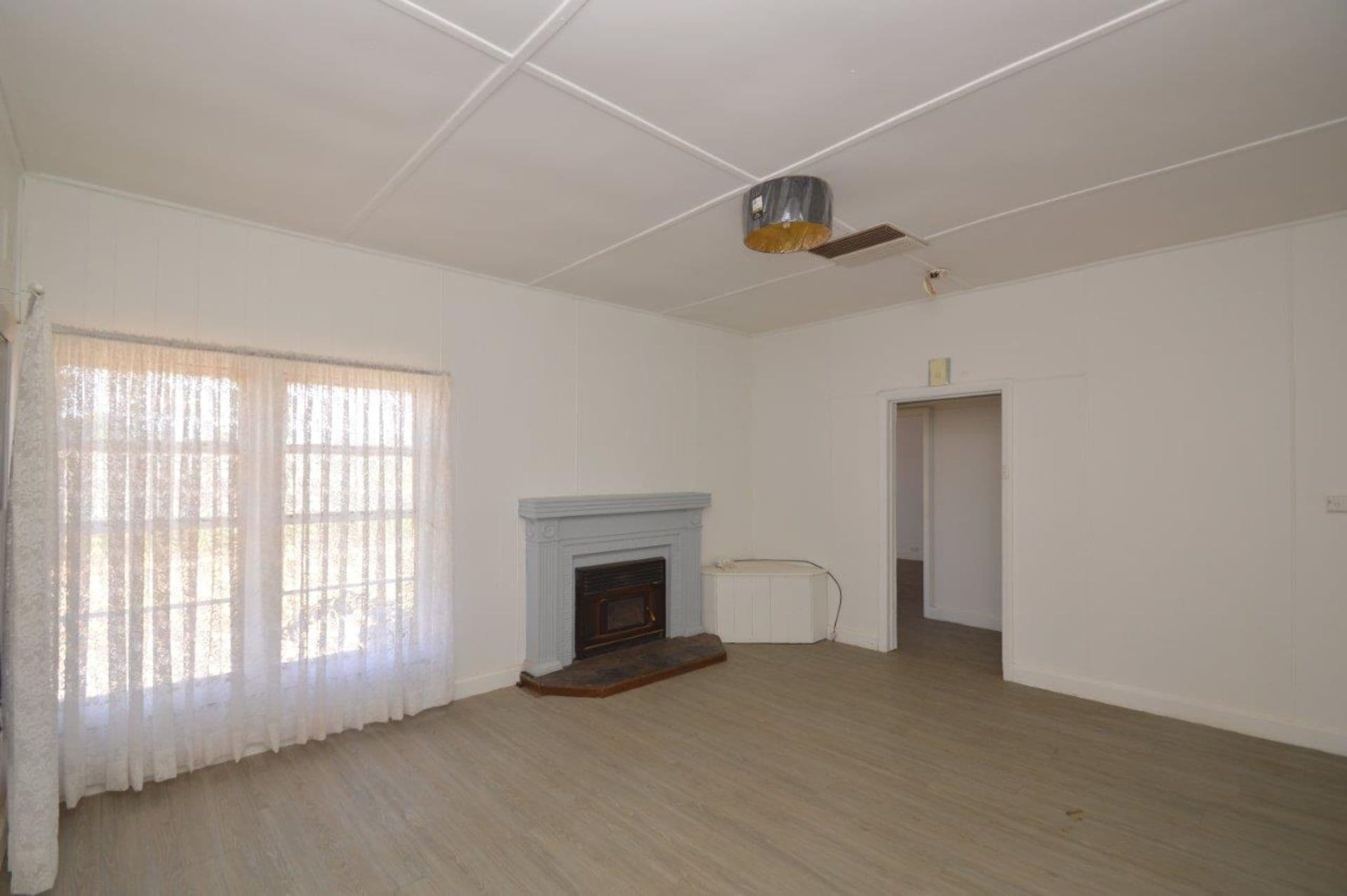 304 Brazil Street, Broken Hill, NSW, 2880, Broken Hill - Thumbnail 4