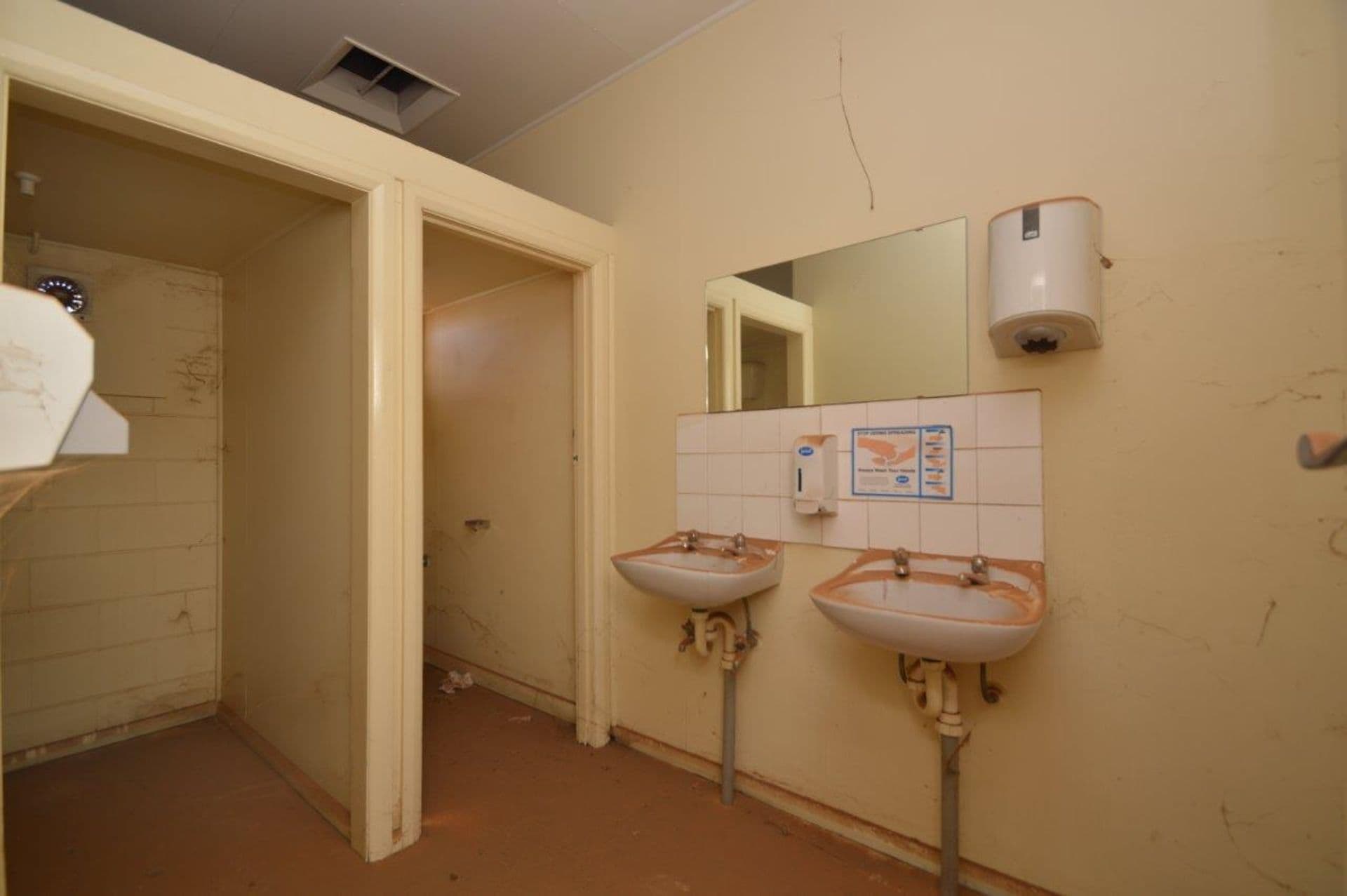 212-218 Patton Street, Broken Hill, NSW, 2880, Broken Hill - Thumbnail 5