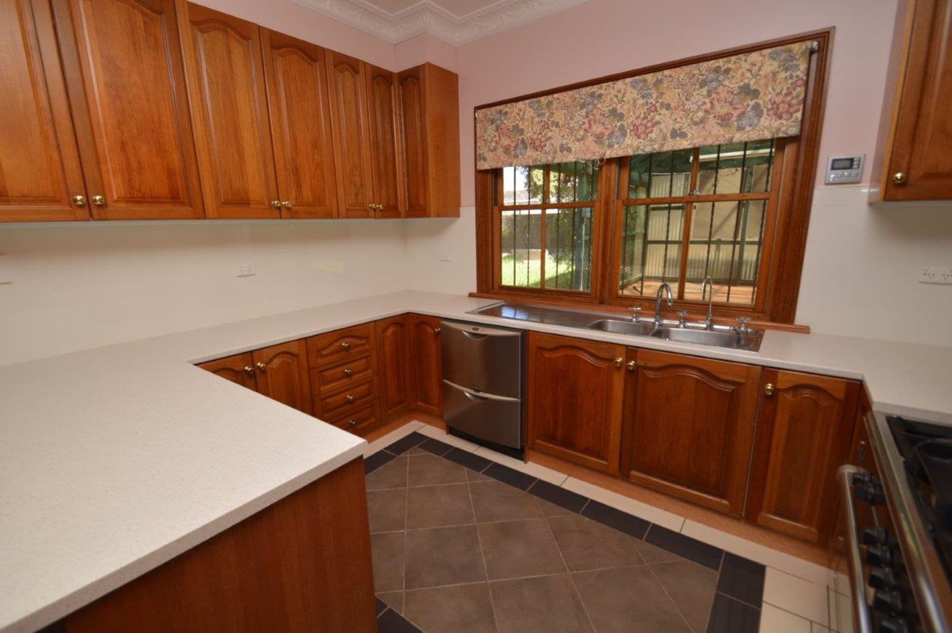 546 Wyman Lane, Broken Hill, NSW, 2880, Broken Hill - Thumbnail 2