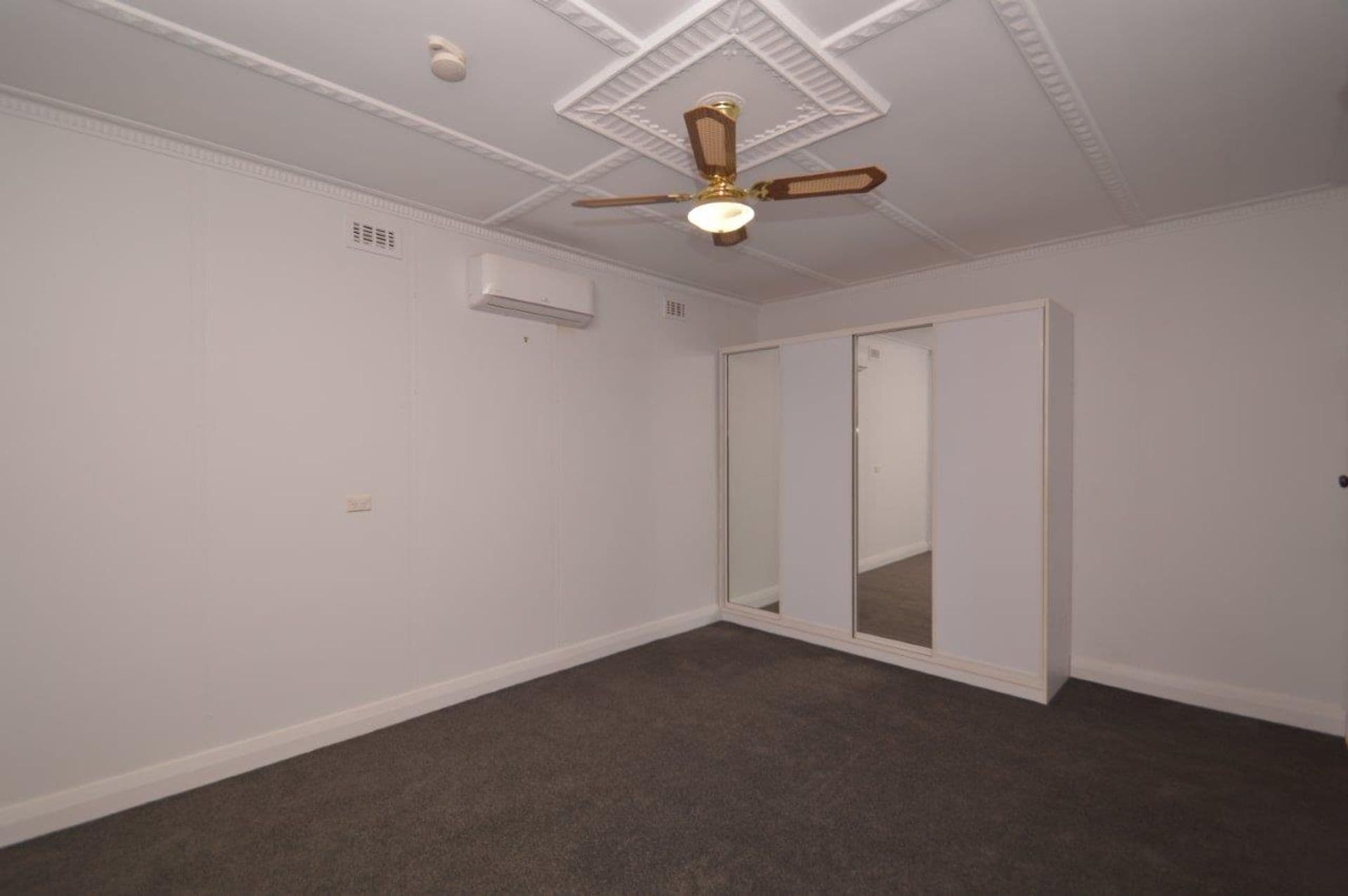 30 Jamieson Street, Broken Hill, NSW, 2880, Broken Hill - Thumbnail 5