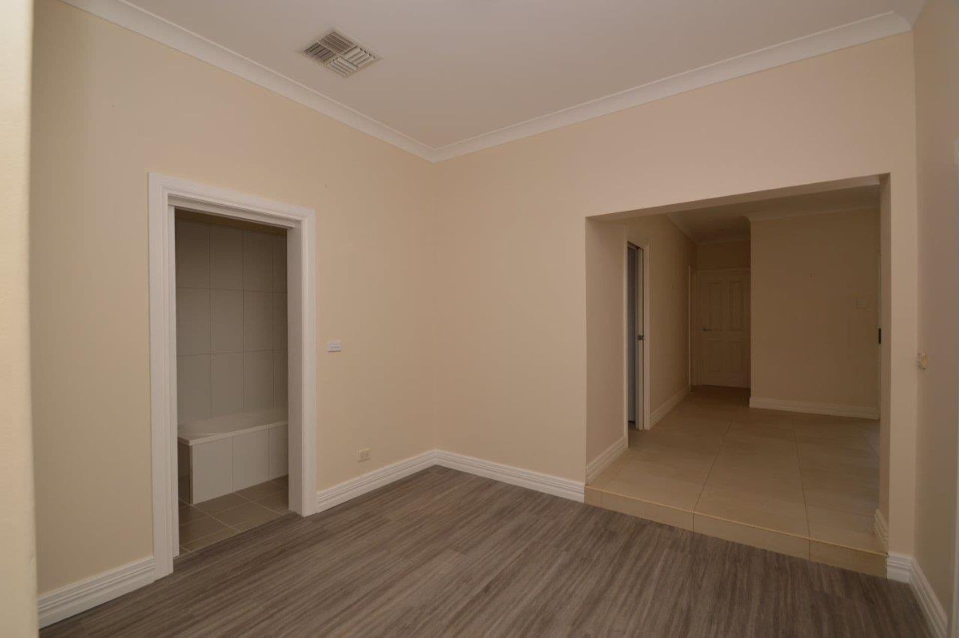 348 Williams Street, Broken Hill, NSW, 2880, Broken Hill - Thumbnail 5