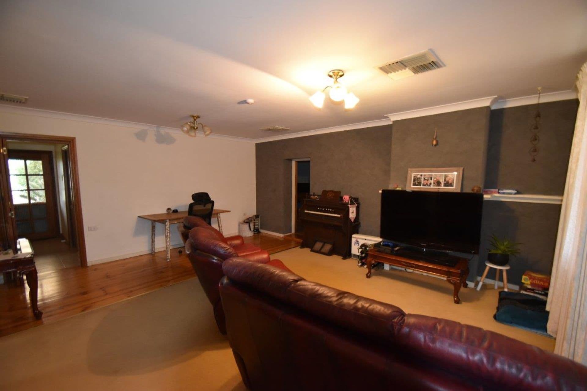 67 Gaffney Street, Broken Hill, NSW, 2880, Broken Hill - Thumbnail 3