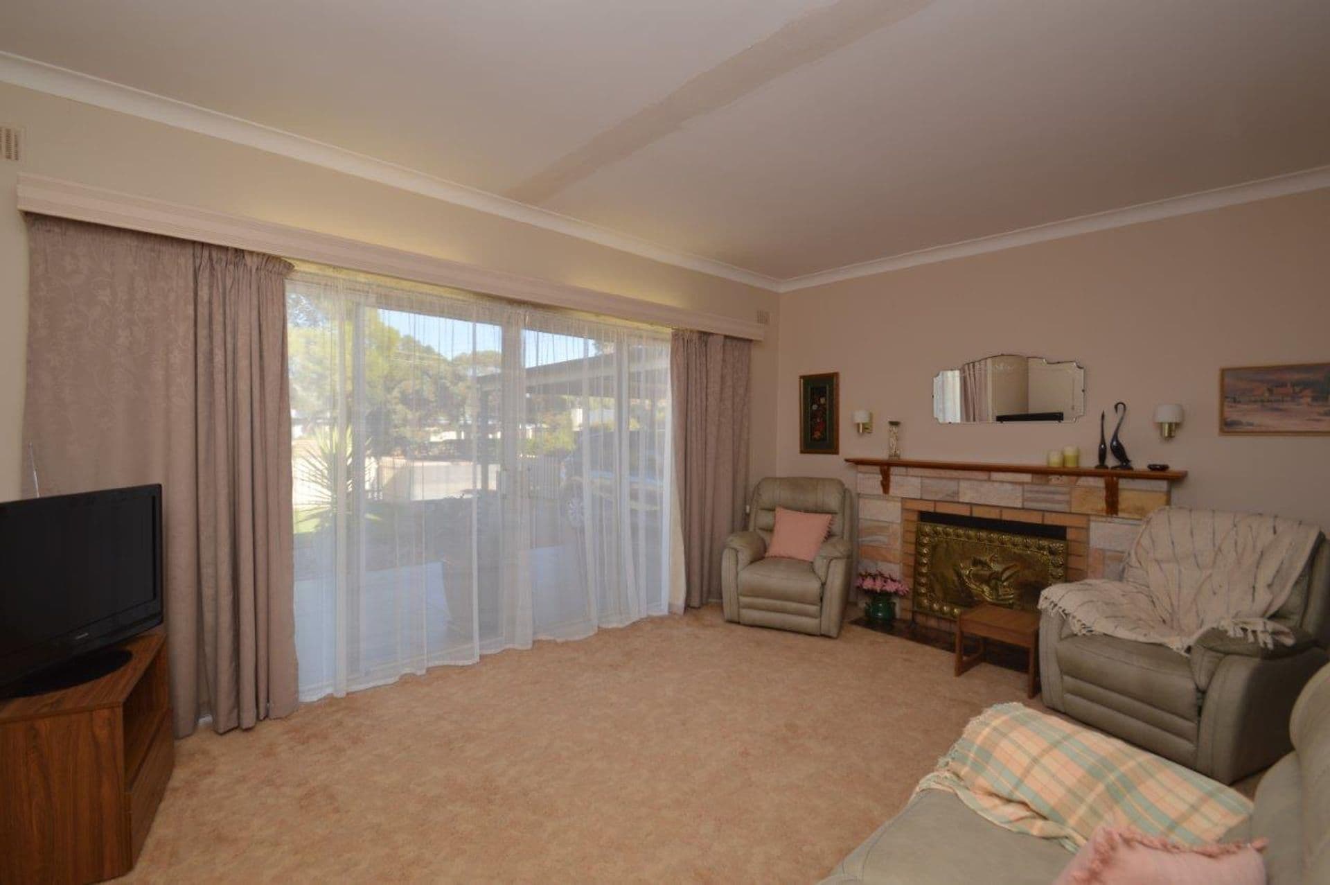 10 Morgan Street, Broken Hill, NSW, 2880, Broken Hill - Thumbnail 5