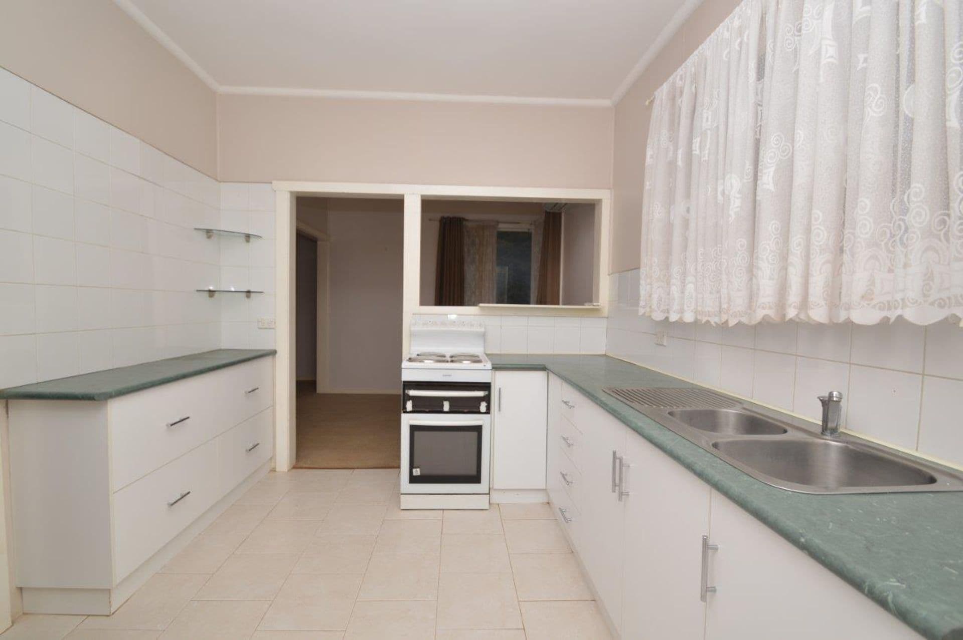 612 O'Neill Street, Broken Hill, NSW, 2880, Broken Hill - Thumbnail 3