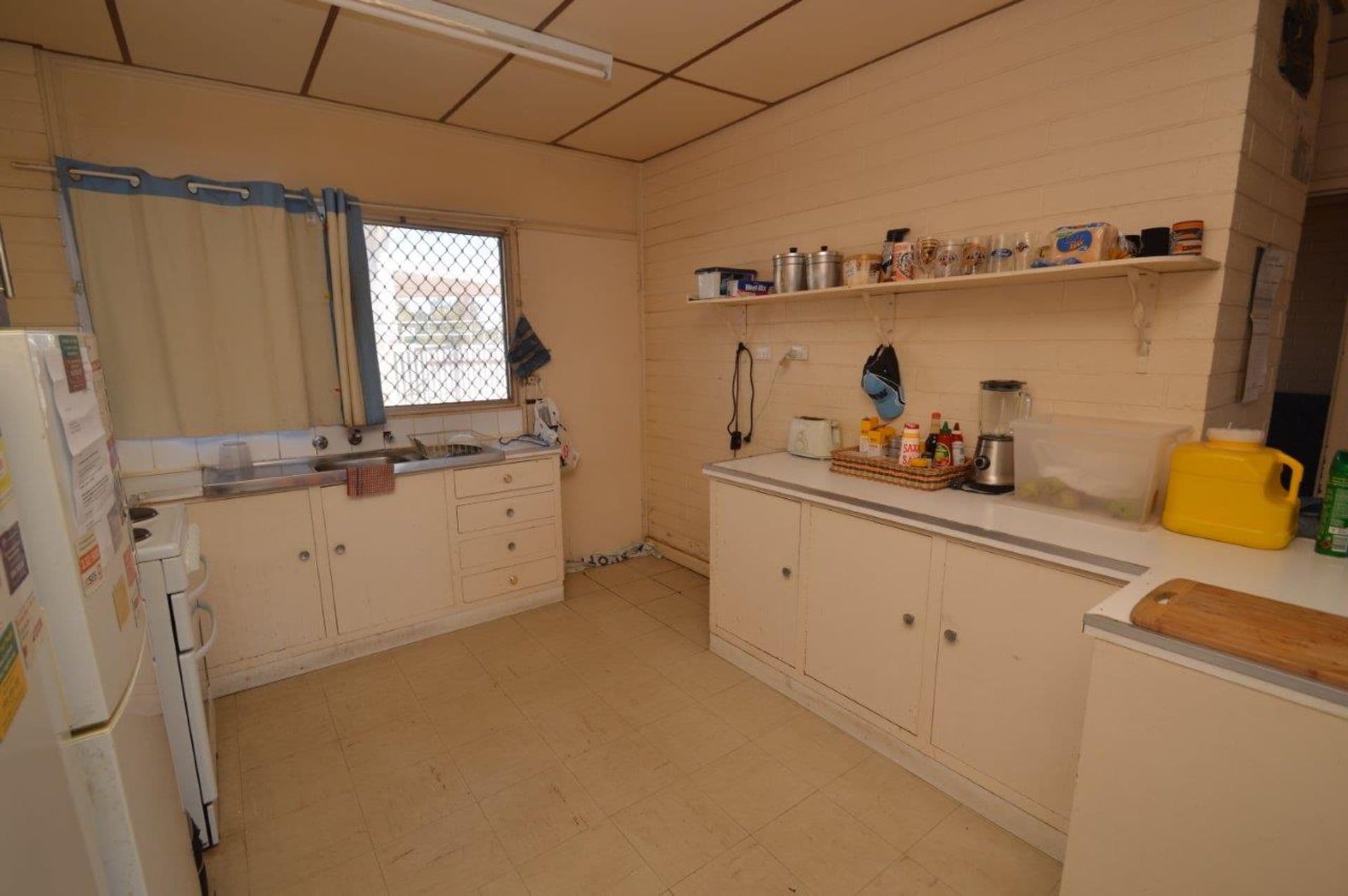 633 Mcgowen Street, Broken Hill, NSW, 2880, Broken Hill - Thumbnail 2