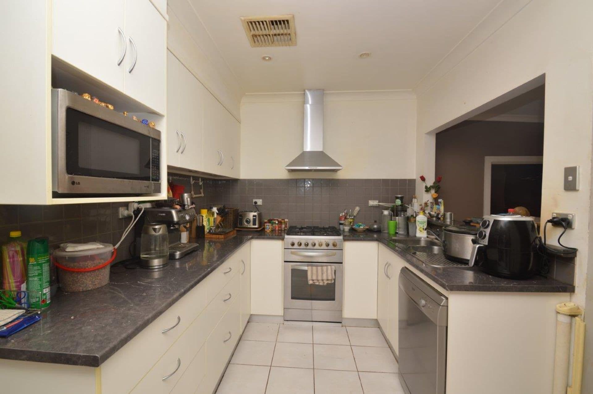 596 Fisher Street, Broken Hill, NSW, 2880, Broken Hill - Thumbnail 3