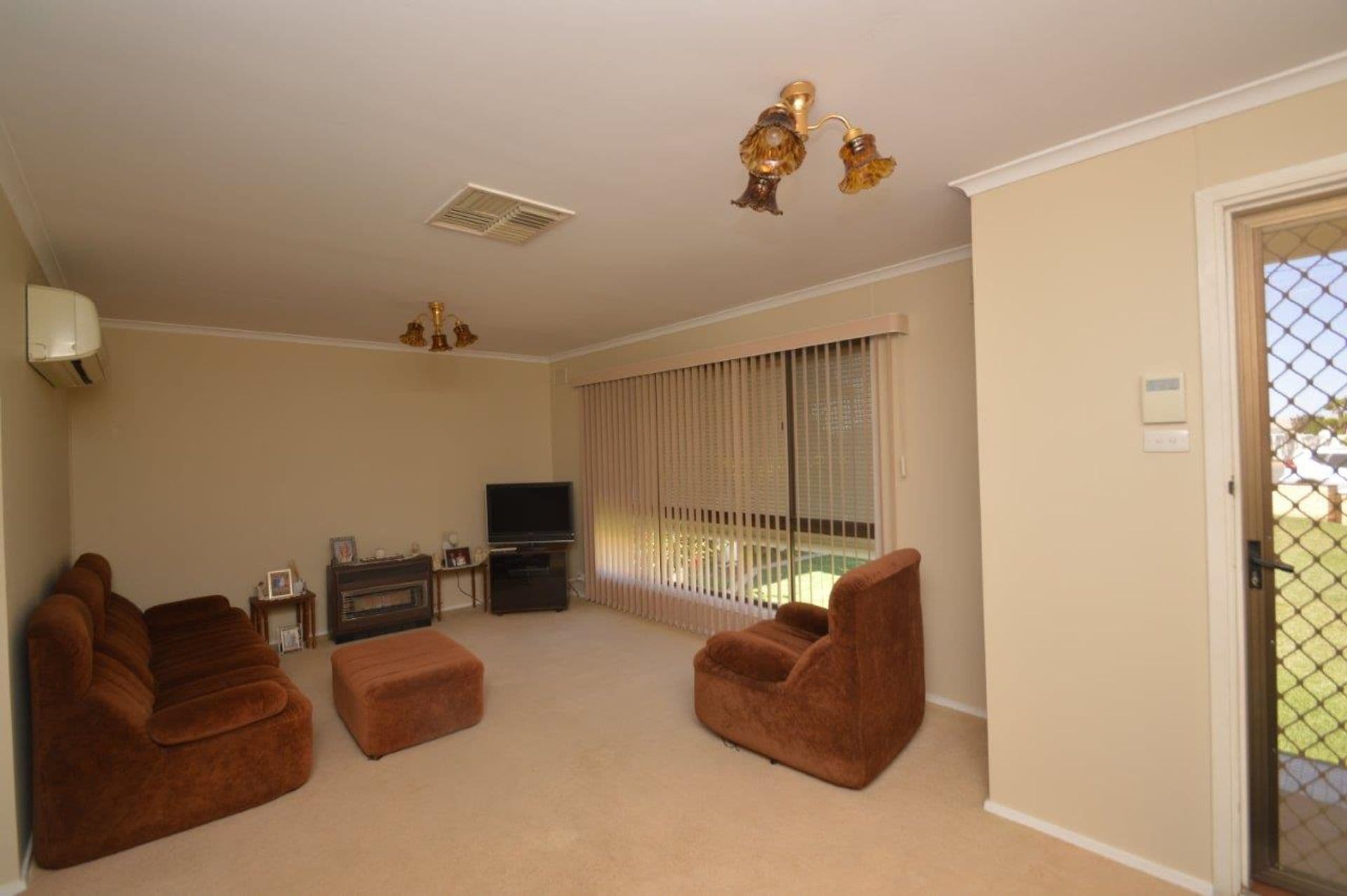 233 Hall Street, Broken Hill, NSW, 2880, Broken Hill - Thumbnail 2
