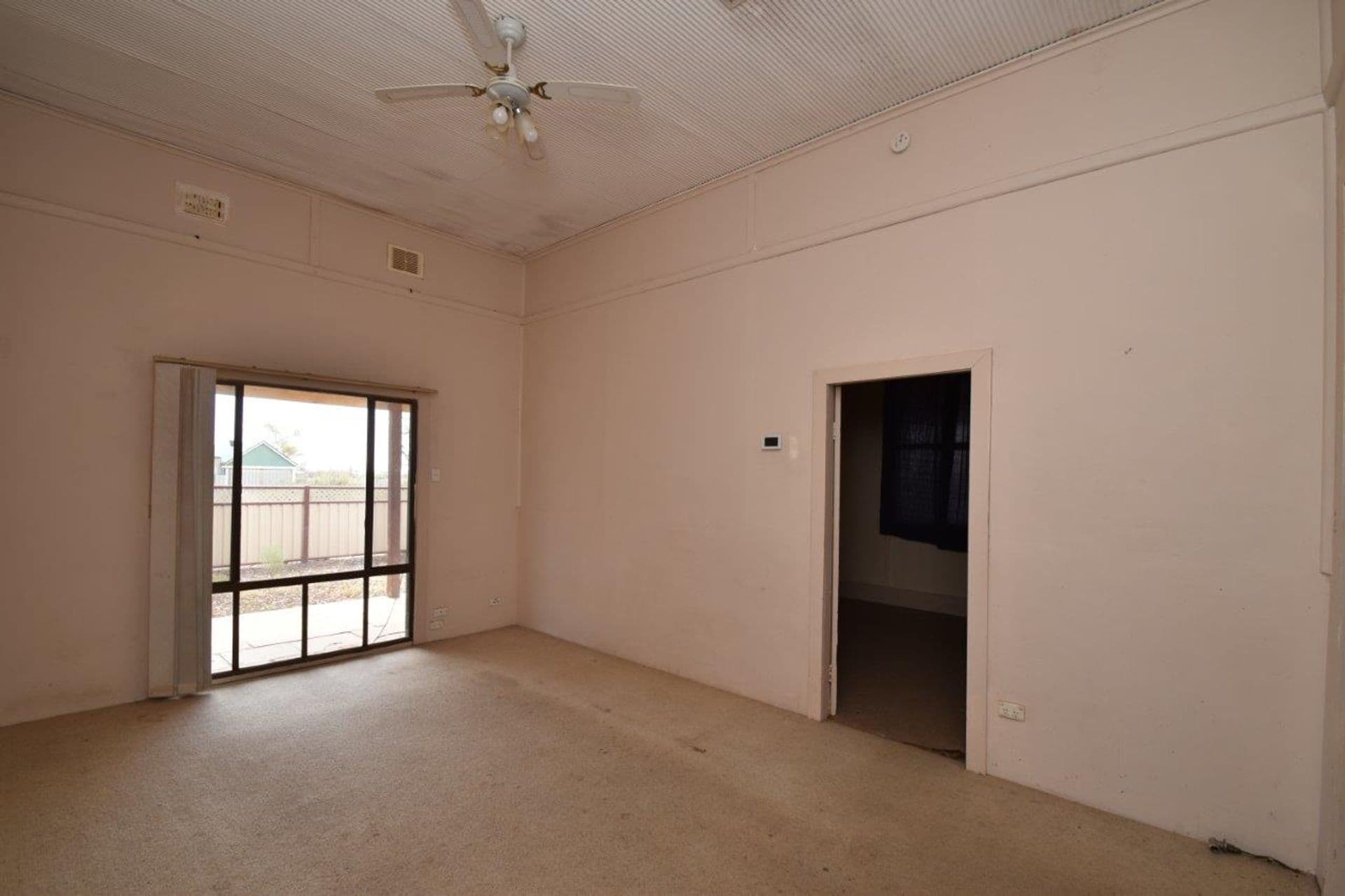349 Morish Street, Broken Hill, NSW, 2880, Broken Hill - Thumbnail 5