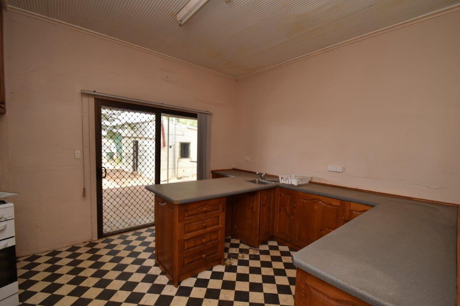 349 Morish Street, Broken Hill, NSW, 2880, Broken Hill - Thumbnail 2