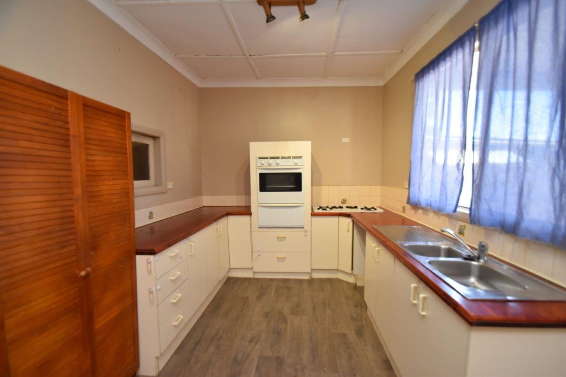 95 Wolfram Street, Broken Hill, NSW, 2880, Broken Hill - Thumbnail 3