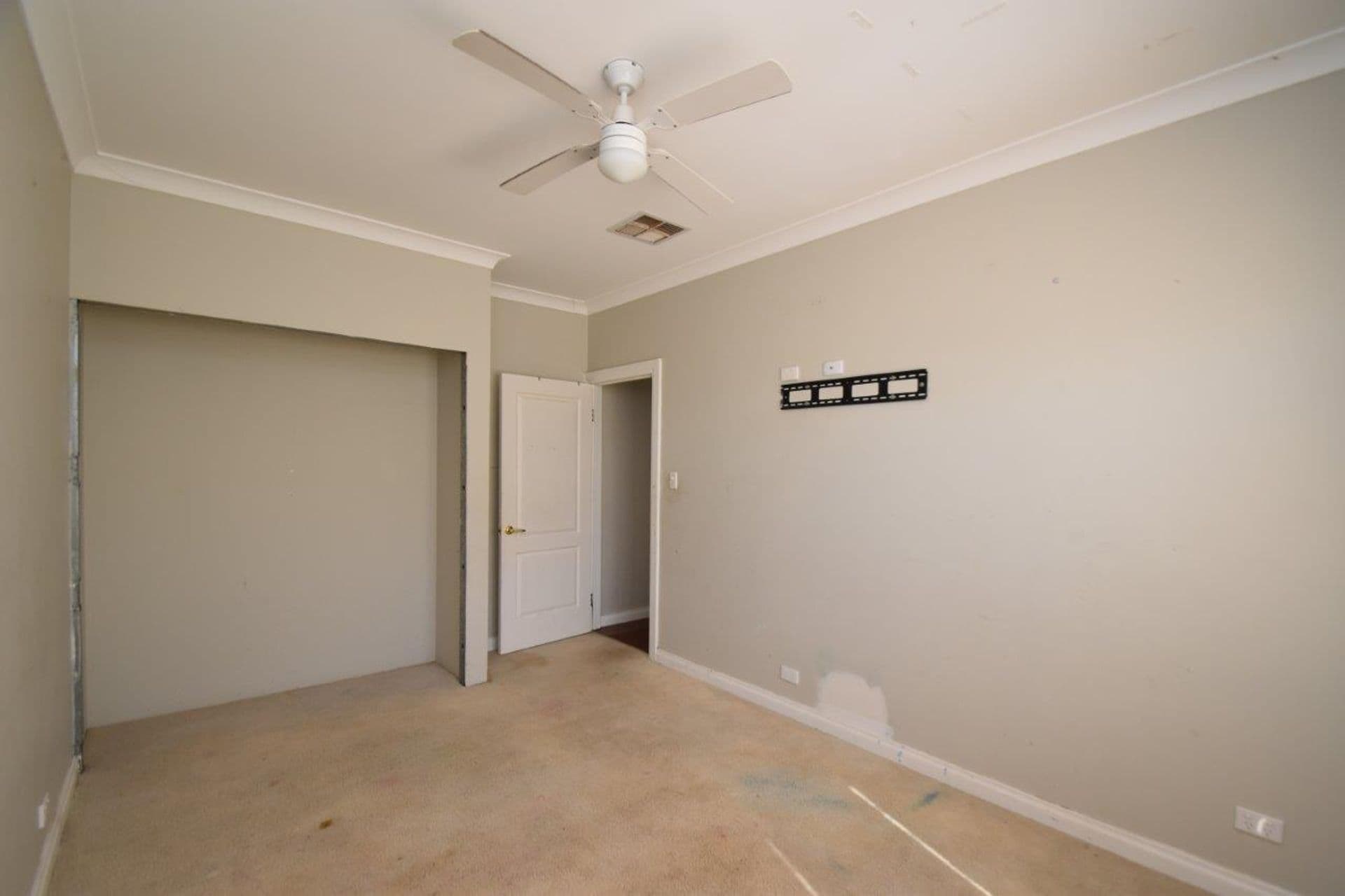 78 Wyman Street, Broken Hill, NSW, 2880, Broken Hill - Thumbnail 8