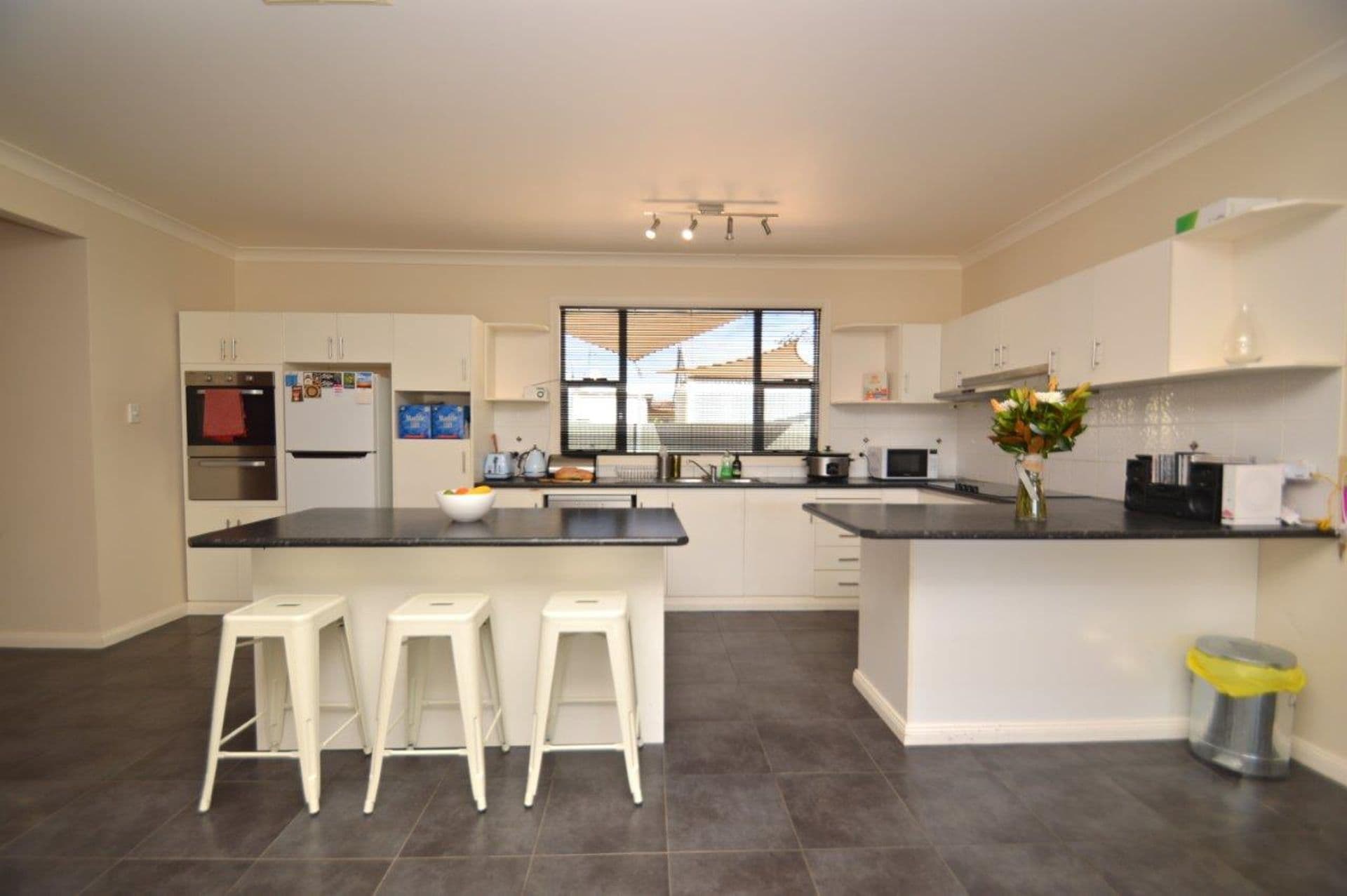 306 Knox Street, Broken Hill, NSW, 2880, Broken Hill - Thumbnail 2