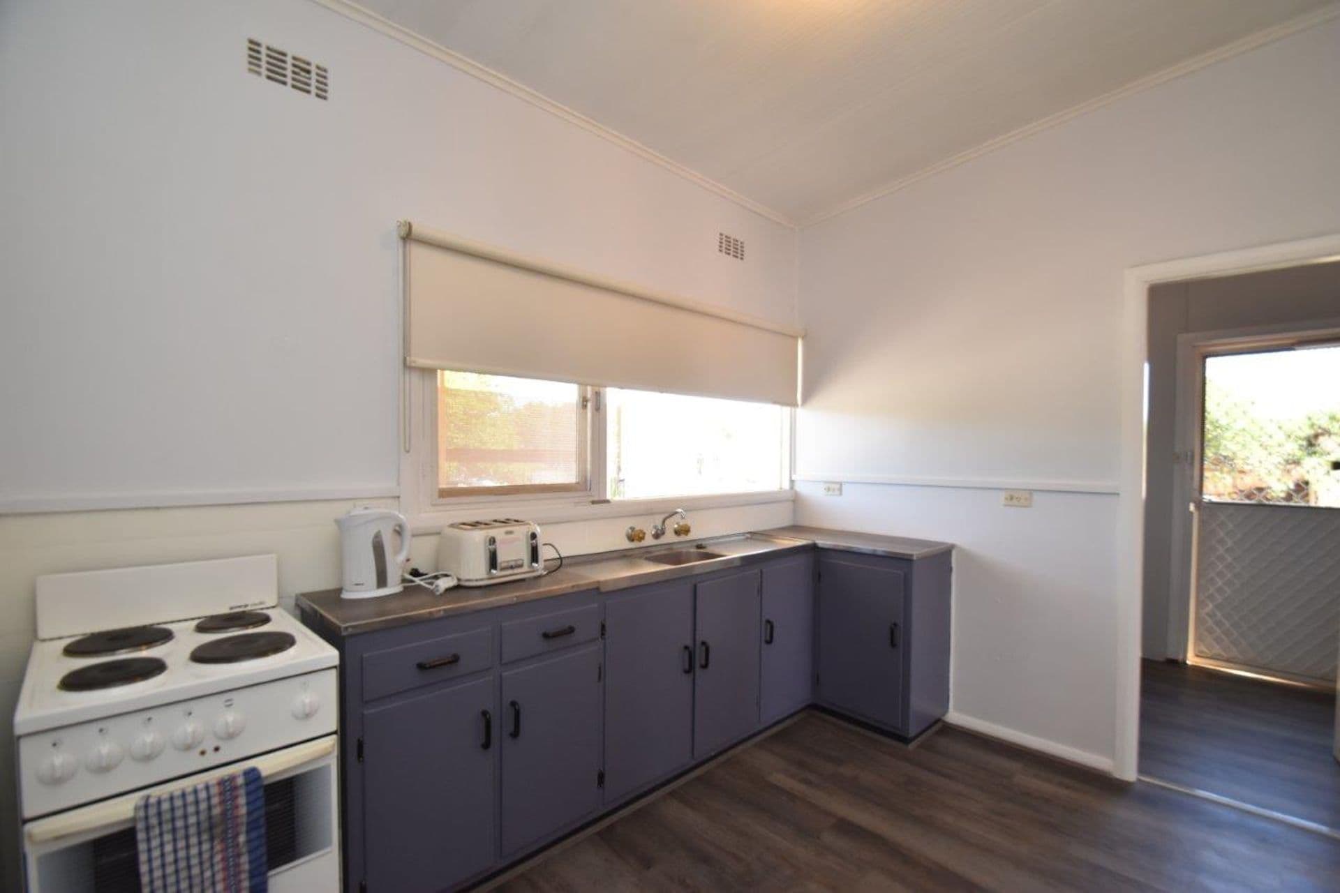 236 Buck Street, Broken Hill, NSW, 2880, Broken Hill - Thumbnail 2