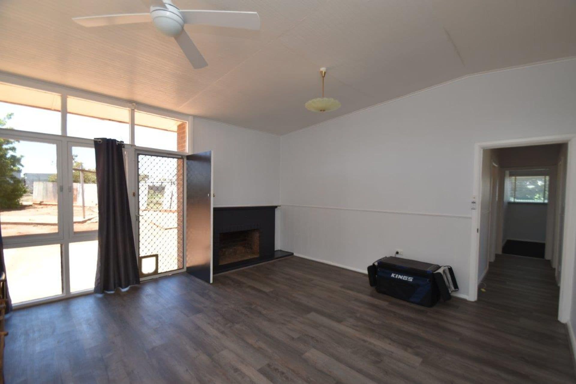 236 Buck Street, Broken Hill, NSW, 2880, Broken Hill - Thumbnail 3