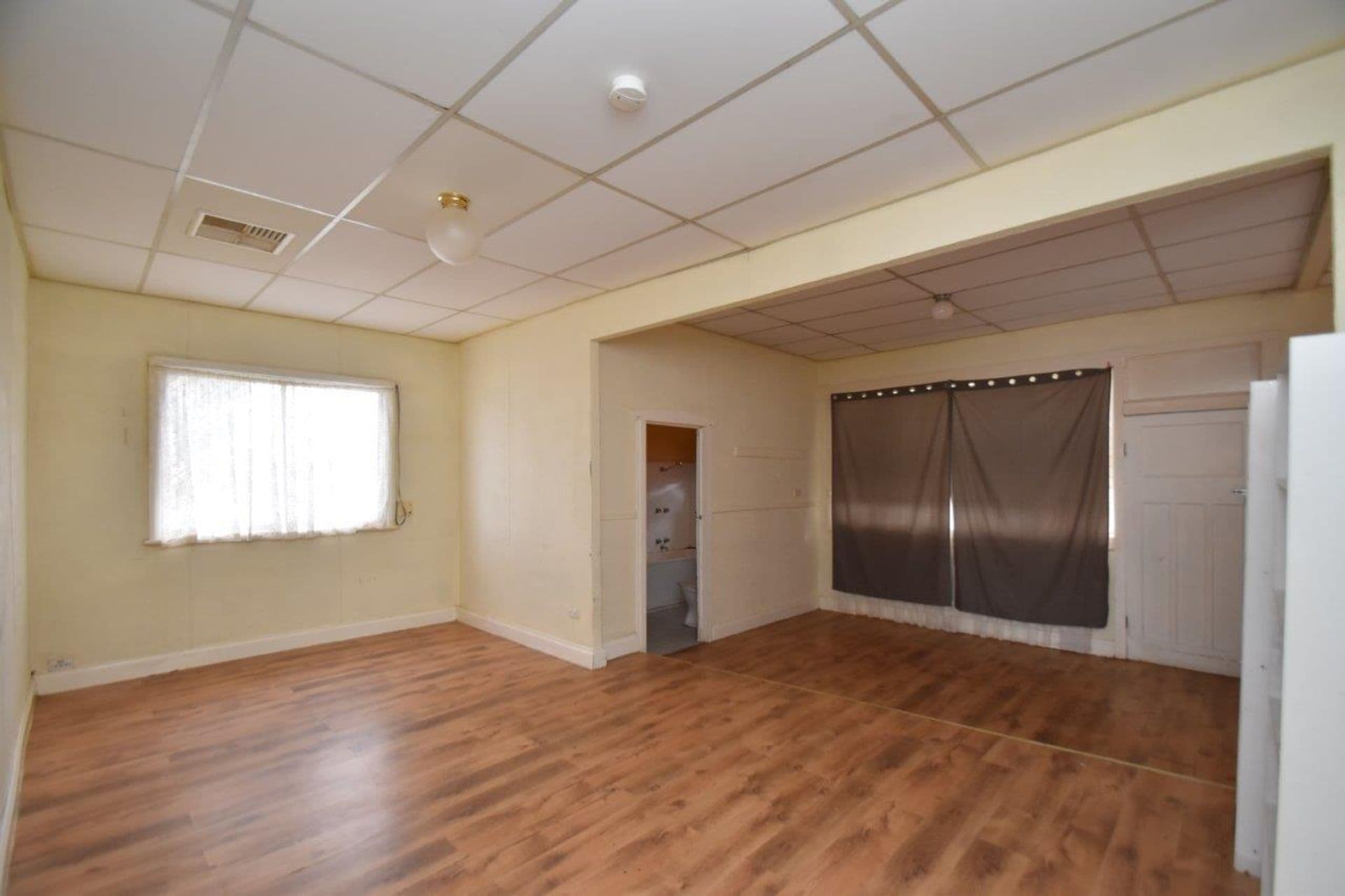 300 Piper Street, Broken Hill, NSW, 2880, Broken Hill - Thumbnail 4