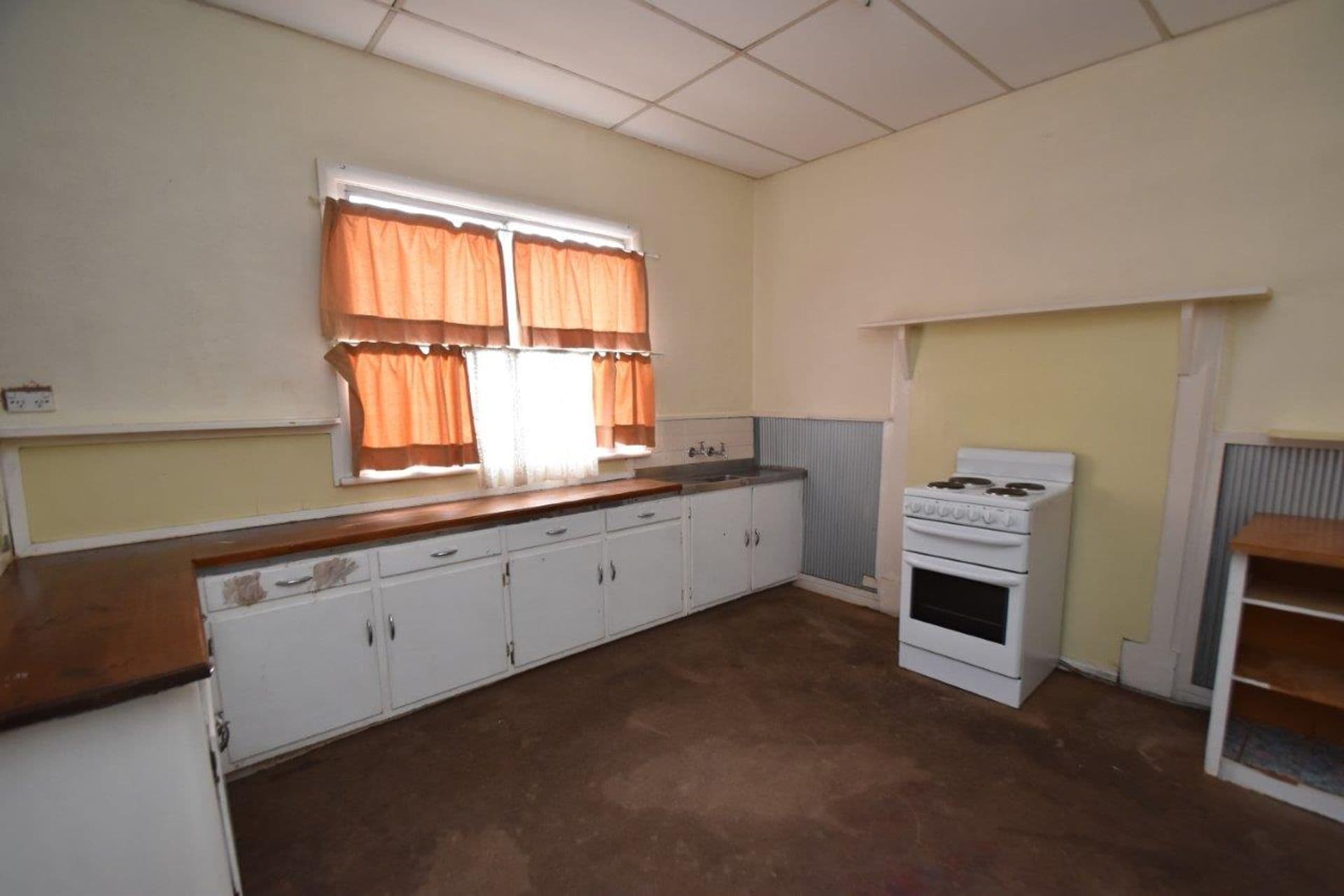 300 Piper Street, Broken Hill, NSW, 2880, Broken Hill - Thumbnail 6