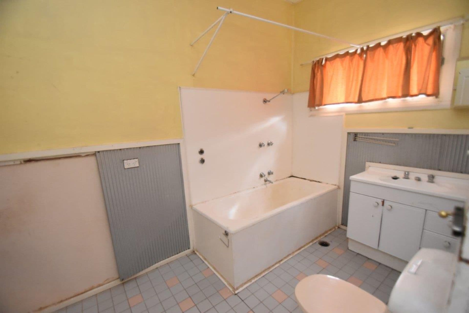300 Piper Street, Broken Hill, NSW, 2880, Broken Hill - Thumbnail 7