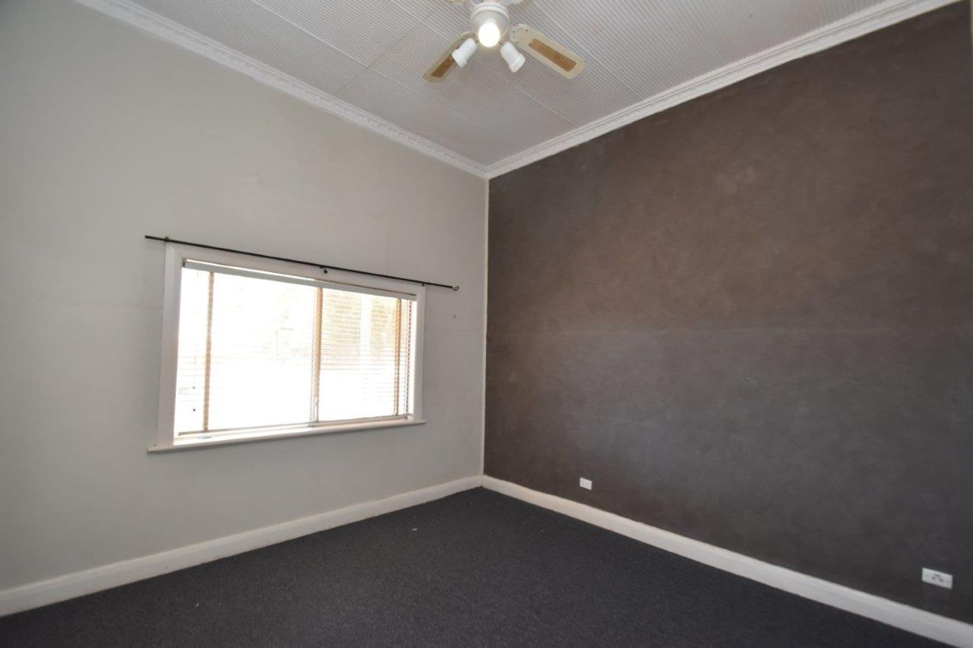 74 Hebbard Street, Broken Hill, NSW, 2880, Broken Hill - Thumbnail 2
